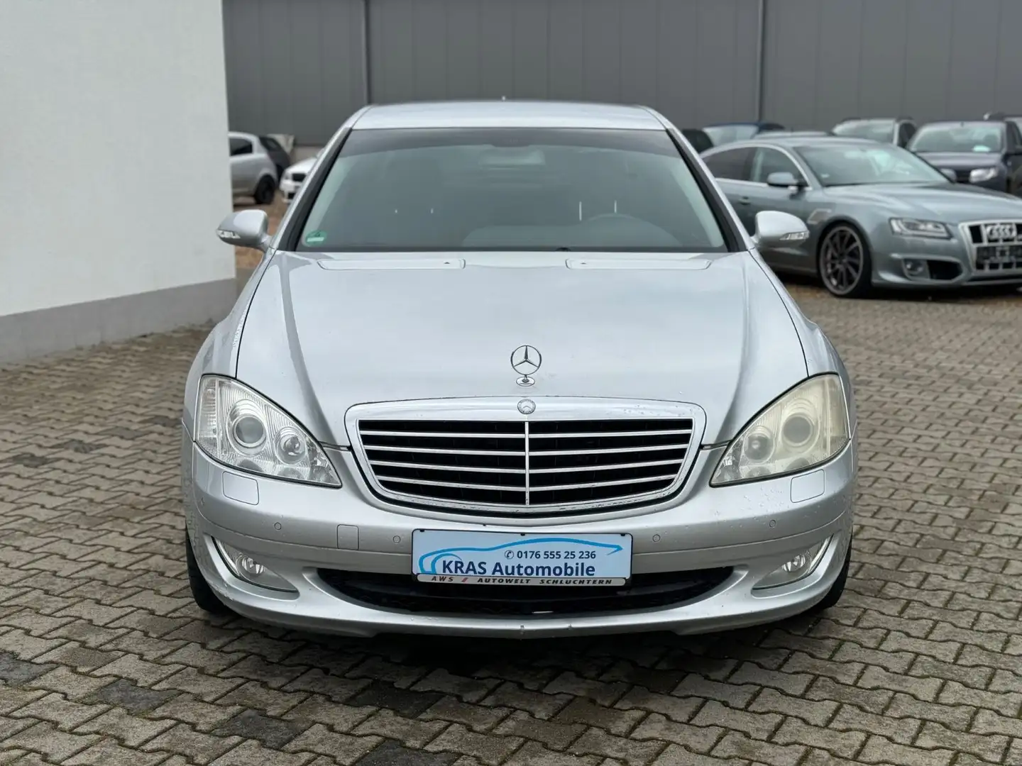 Mercedes-Benz S 350 S -Klasse Lim. S 350 Stříbrná - 2