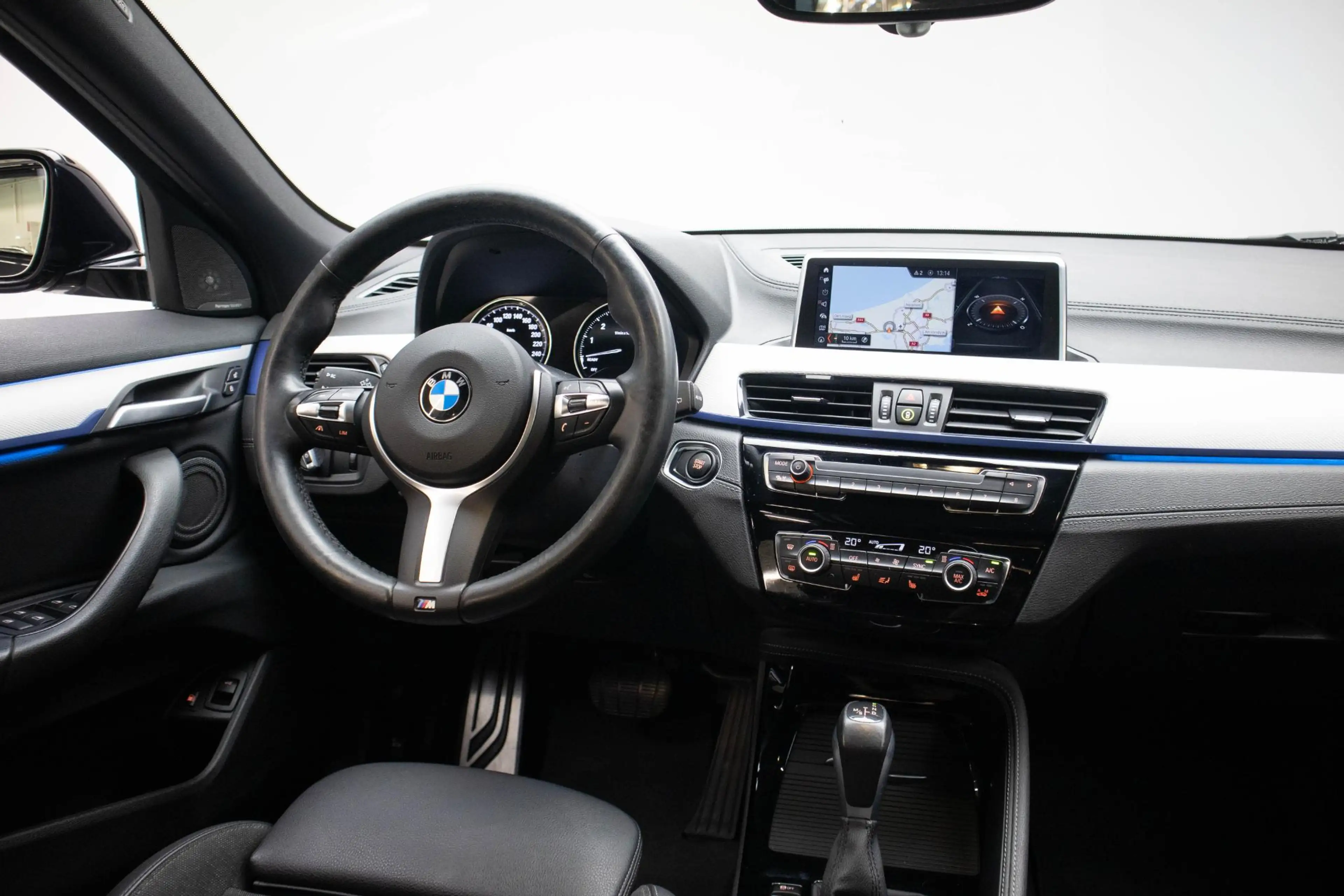 BMW X2 xDrive25e Executive | M-Sport | Harman Kardon | Dr — photo 8