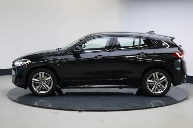 BMW X2 view 22