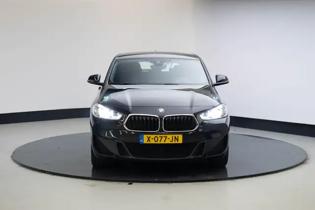 BMW X2 view 20
