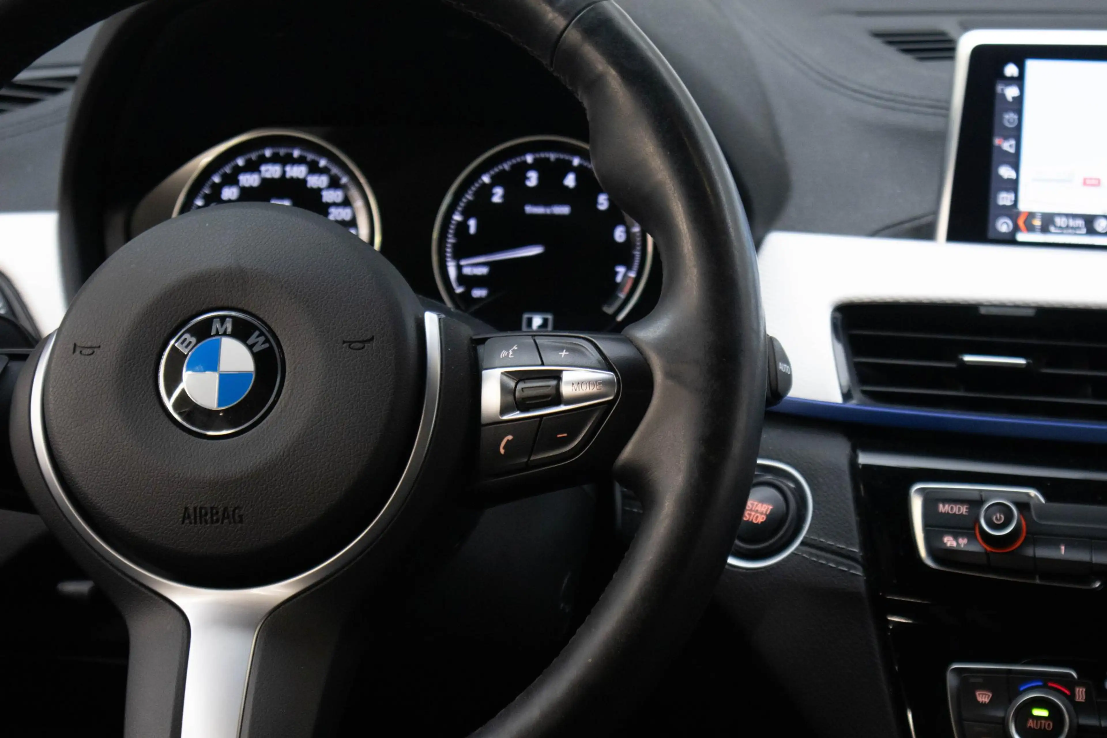 BMW X2 xDrive25e Executive | M-Sport | Harman Kardon | Dr — photo 11