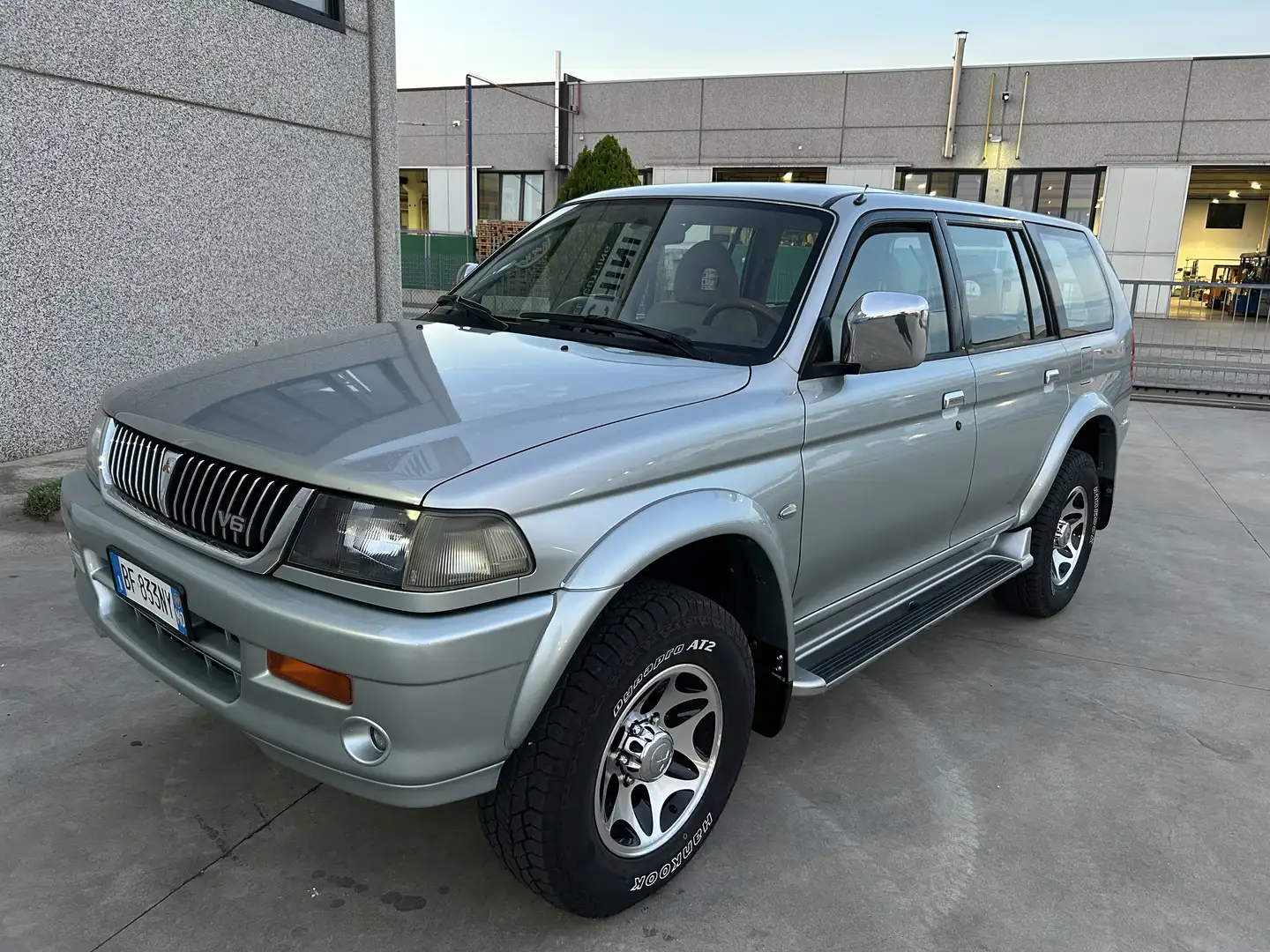Mitsubishi Pajero Sport Wagon 3.0 V6 24v GLS - 2