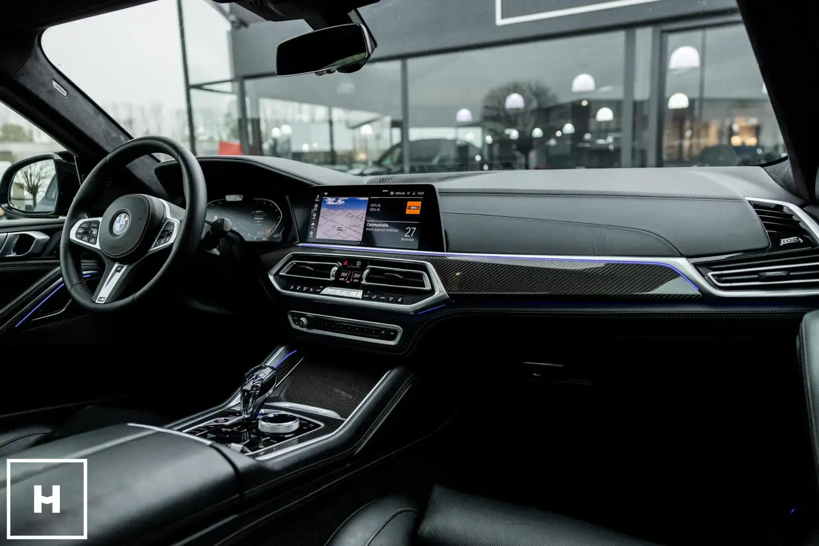 BMW X6 xDrive 40i M-Sport | Skylounge | Alcantara Grijs - 2