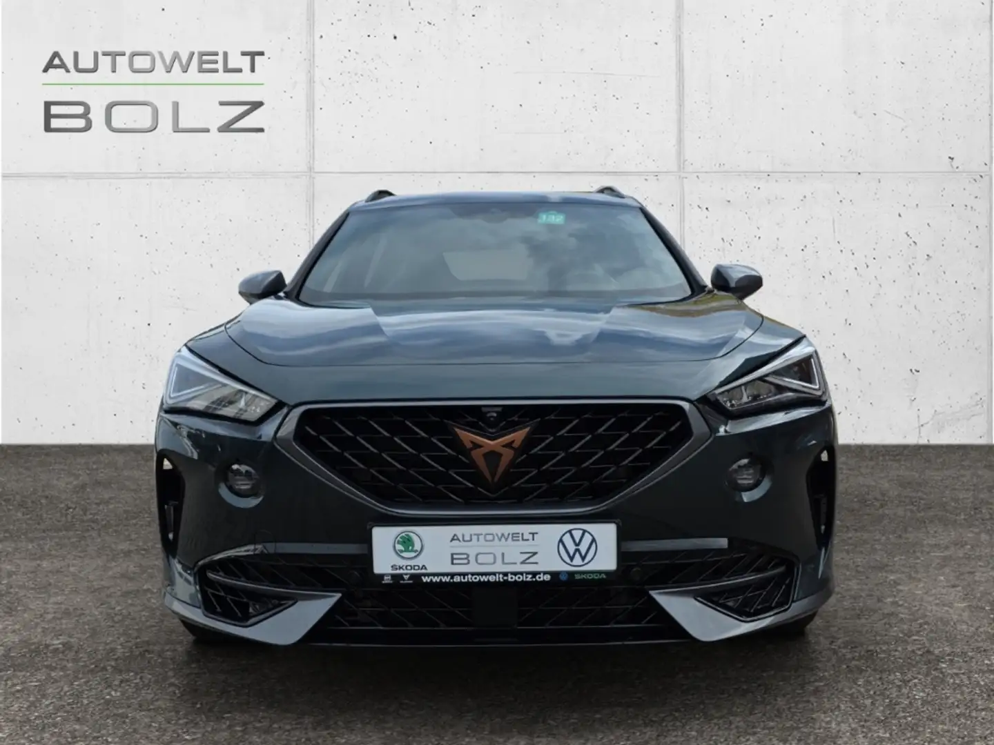 CUPRA Formentor VZ 4Drive 2.0 TSI Pano Navi 360 Sportreifen 19 Zol Grün - 2