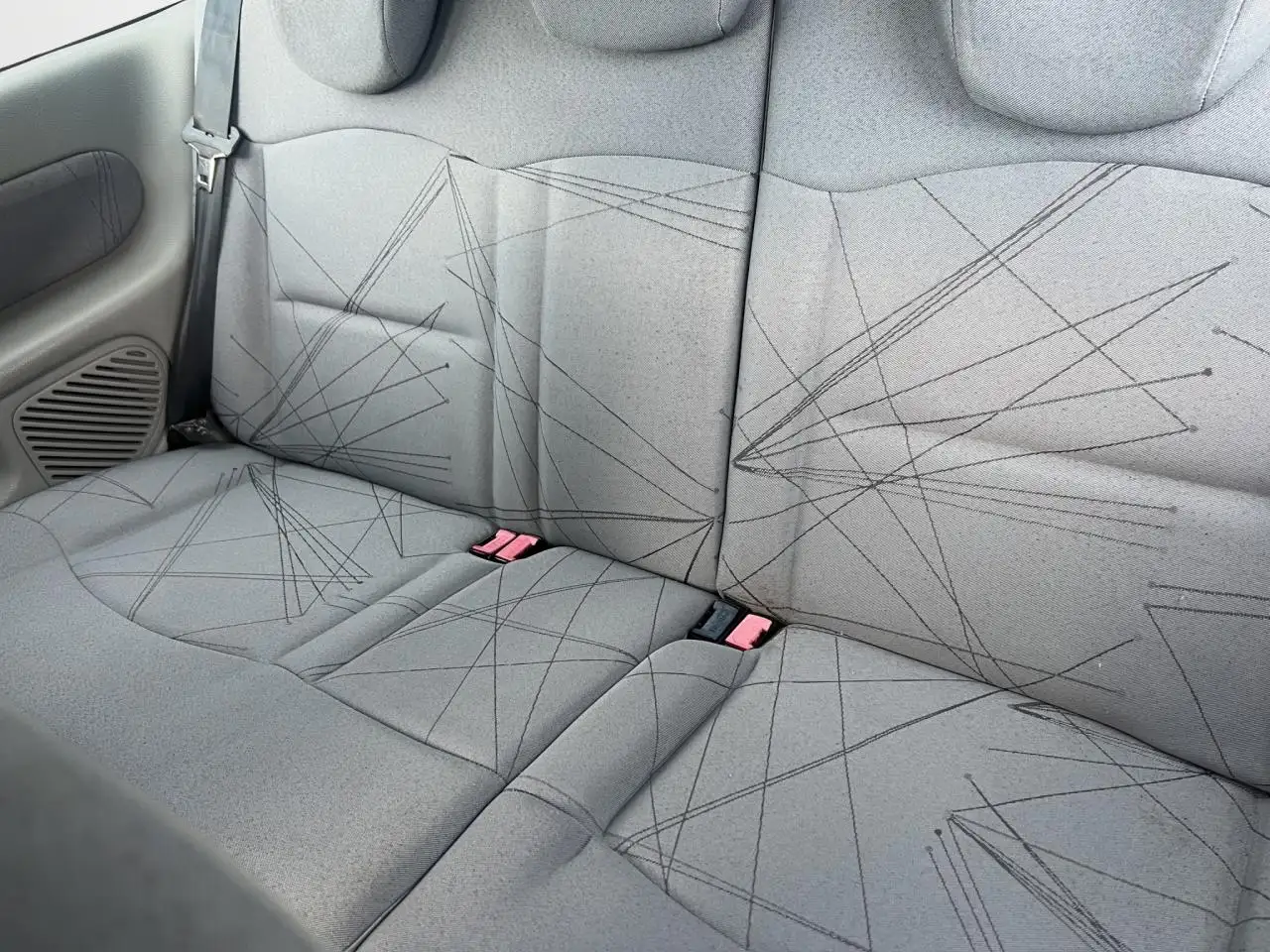 Renault Clio Citadine 3 portes — photo 15
