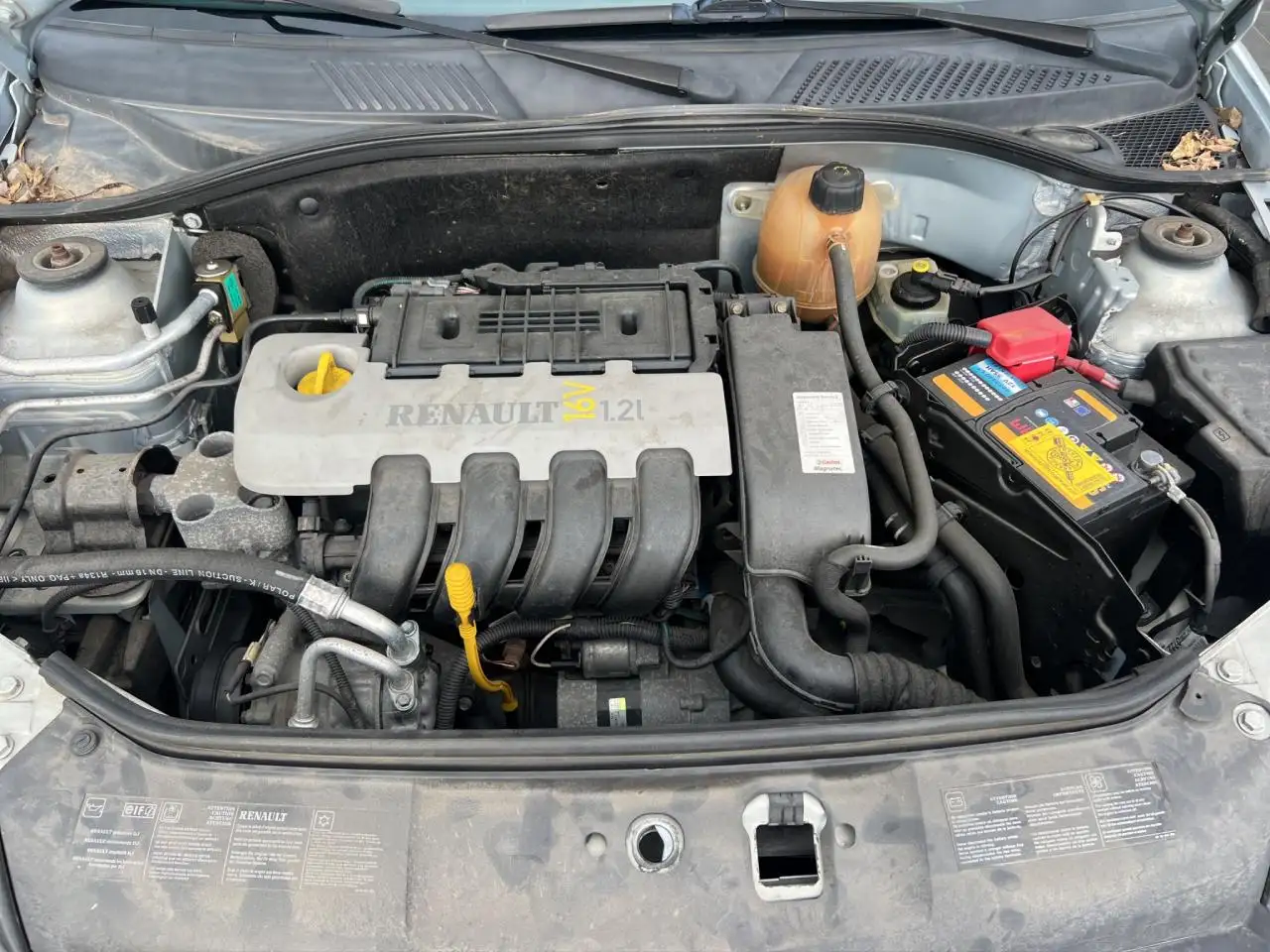 Renault Clio Citadine 3 portes — photo 23