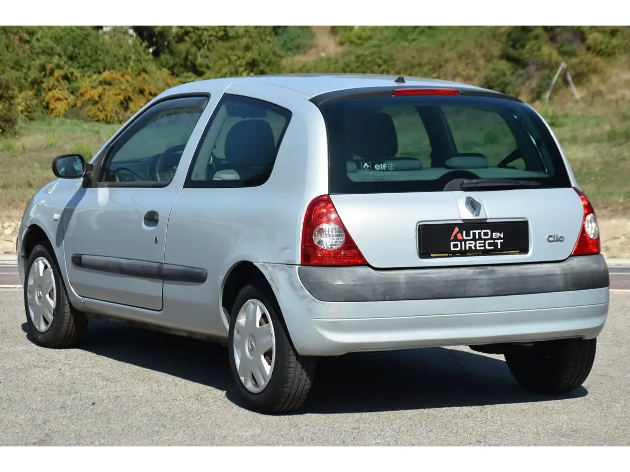 Renault Clio Citadine 3 portes — photo 7