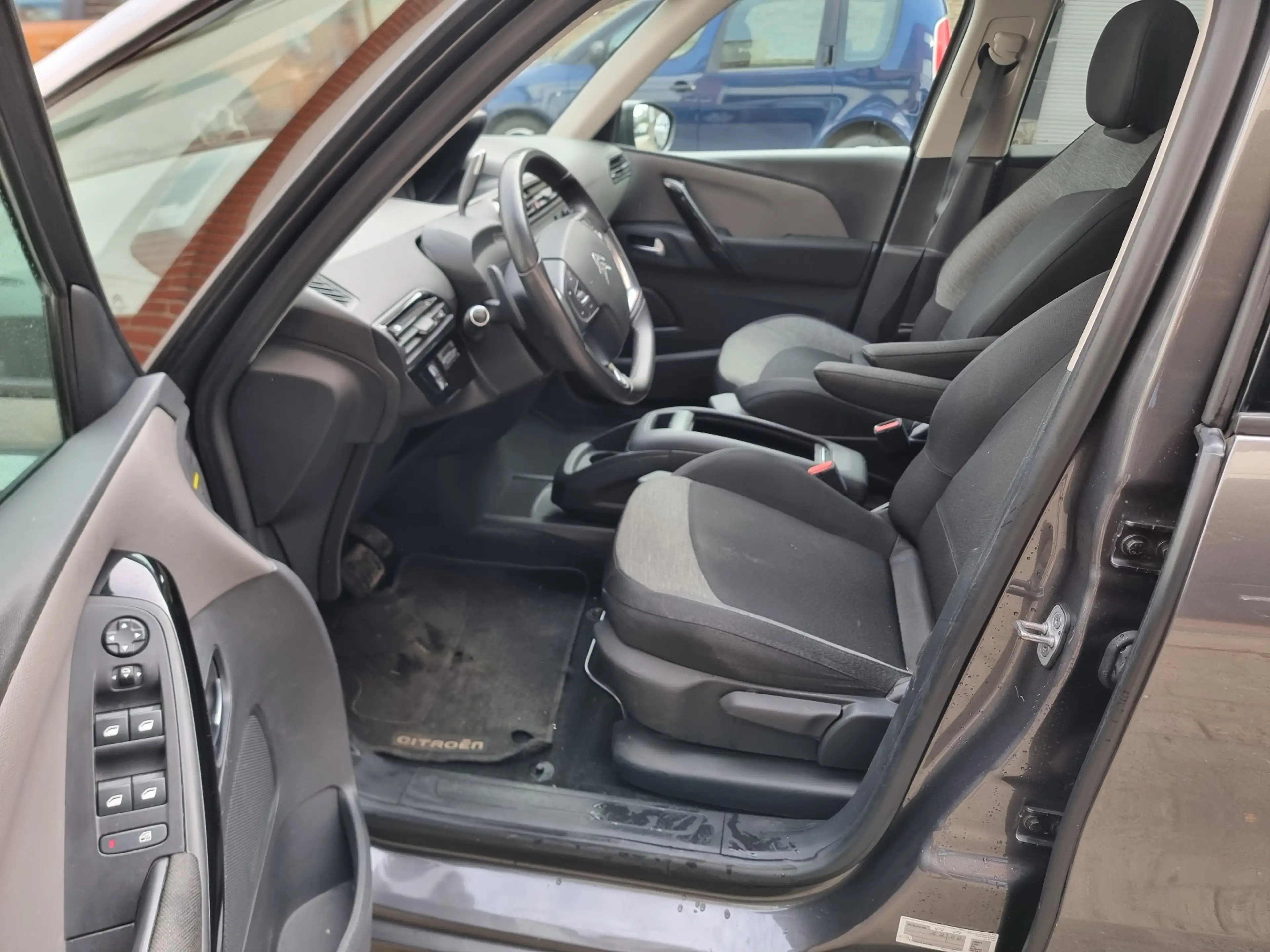 Citroen C4 SpaceTourer 1.5 BlueHDi Feel S Aut 1 An de garantie — photo 7
