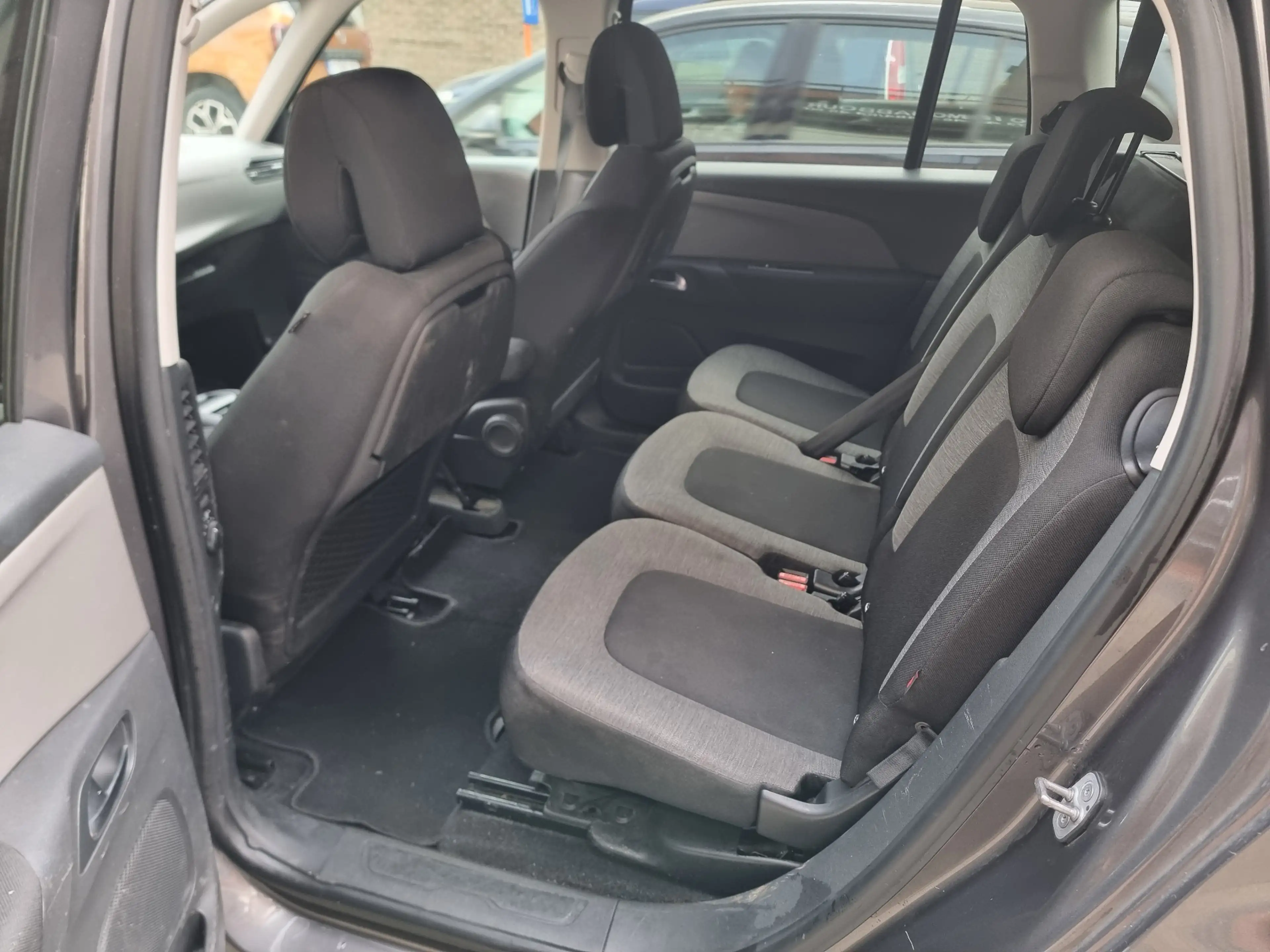 Citroen C4 SpaceTourer 1.5 BlueHDi Feel S Aut 1 An de garantie — photo 8