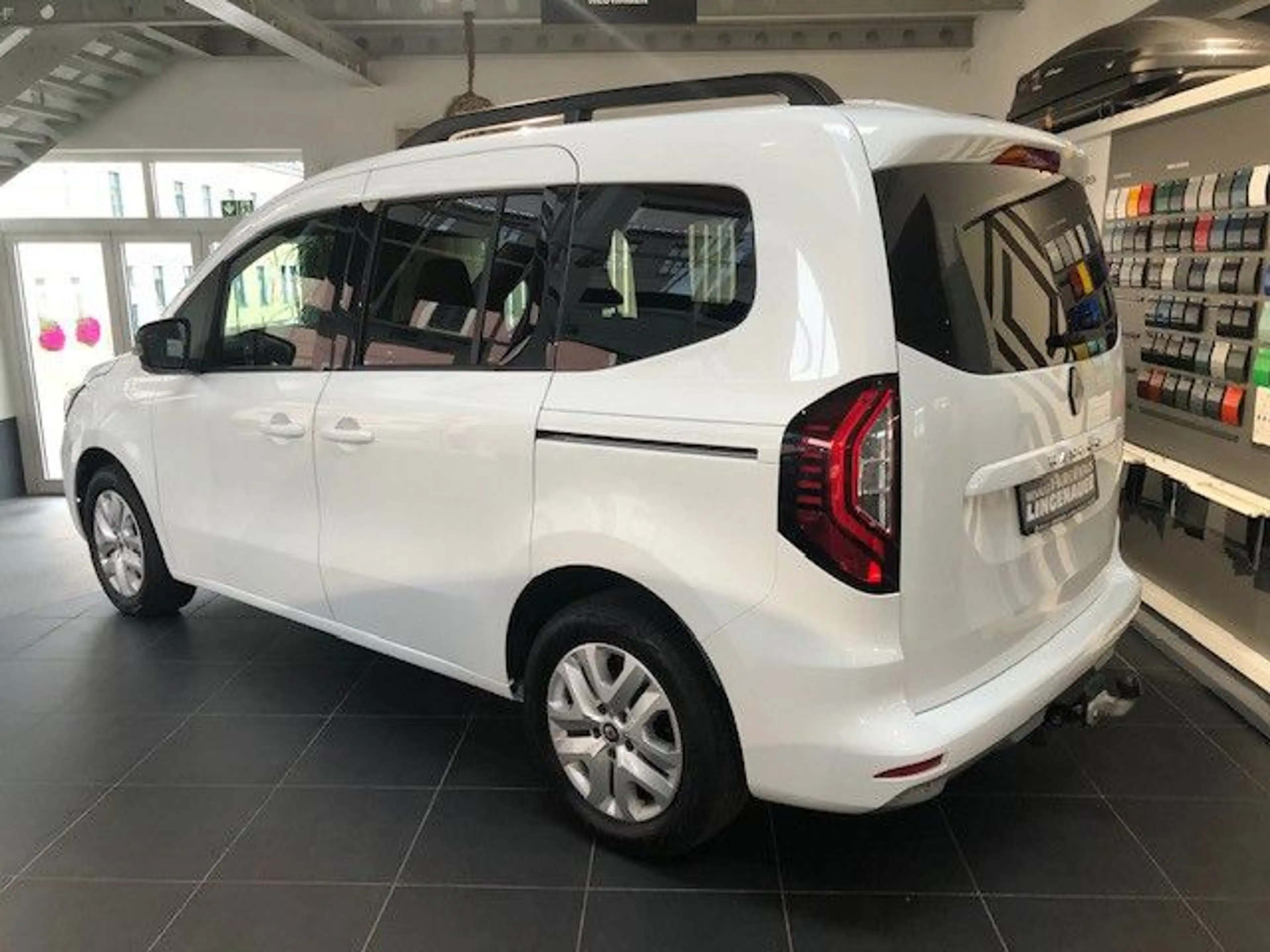 Renault Kangoo III blue DCi 115 — photo 6