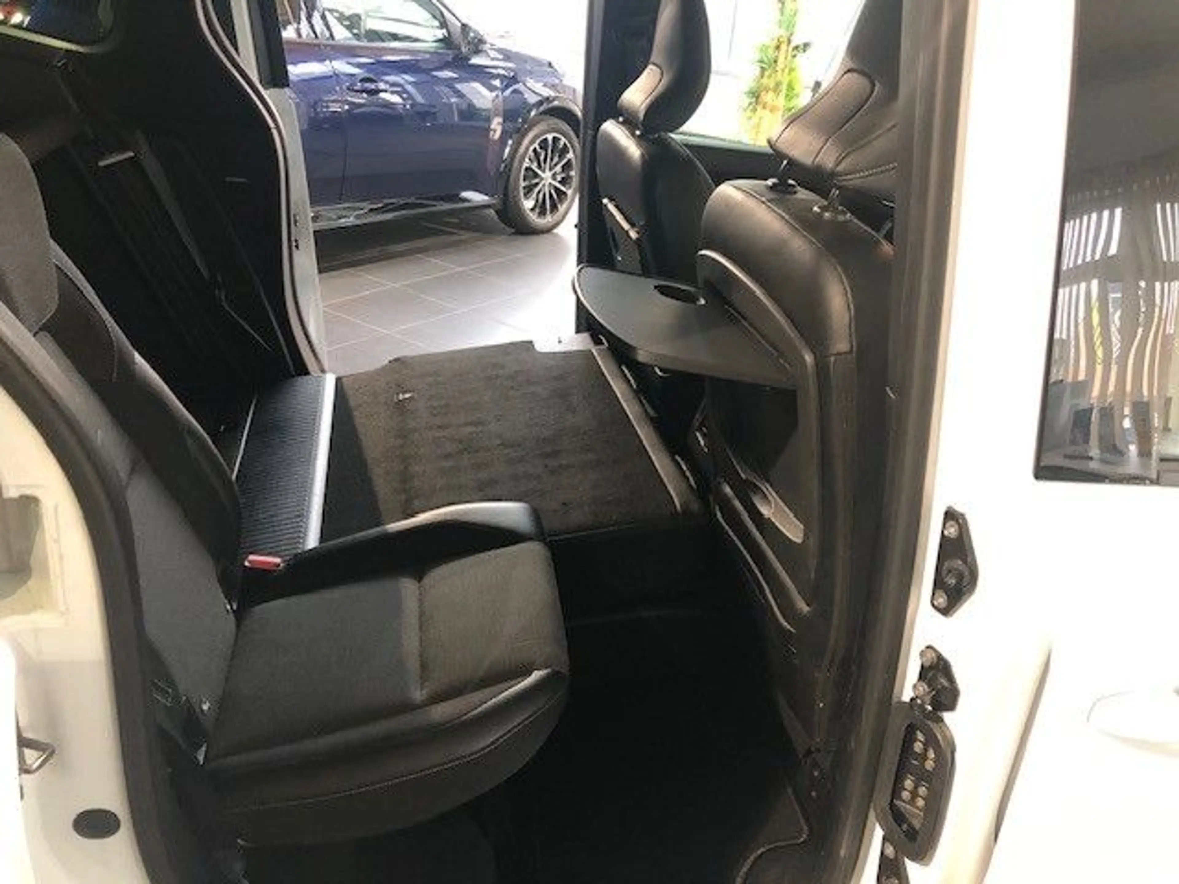 Renault Kangoo III blue DCi 115 — photo 10