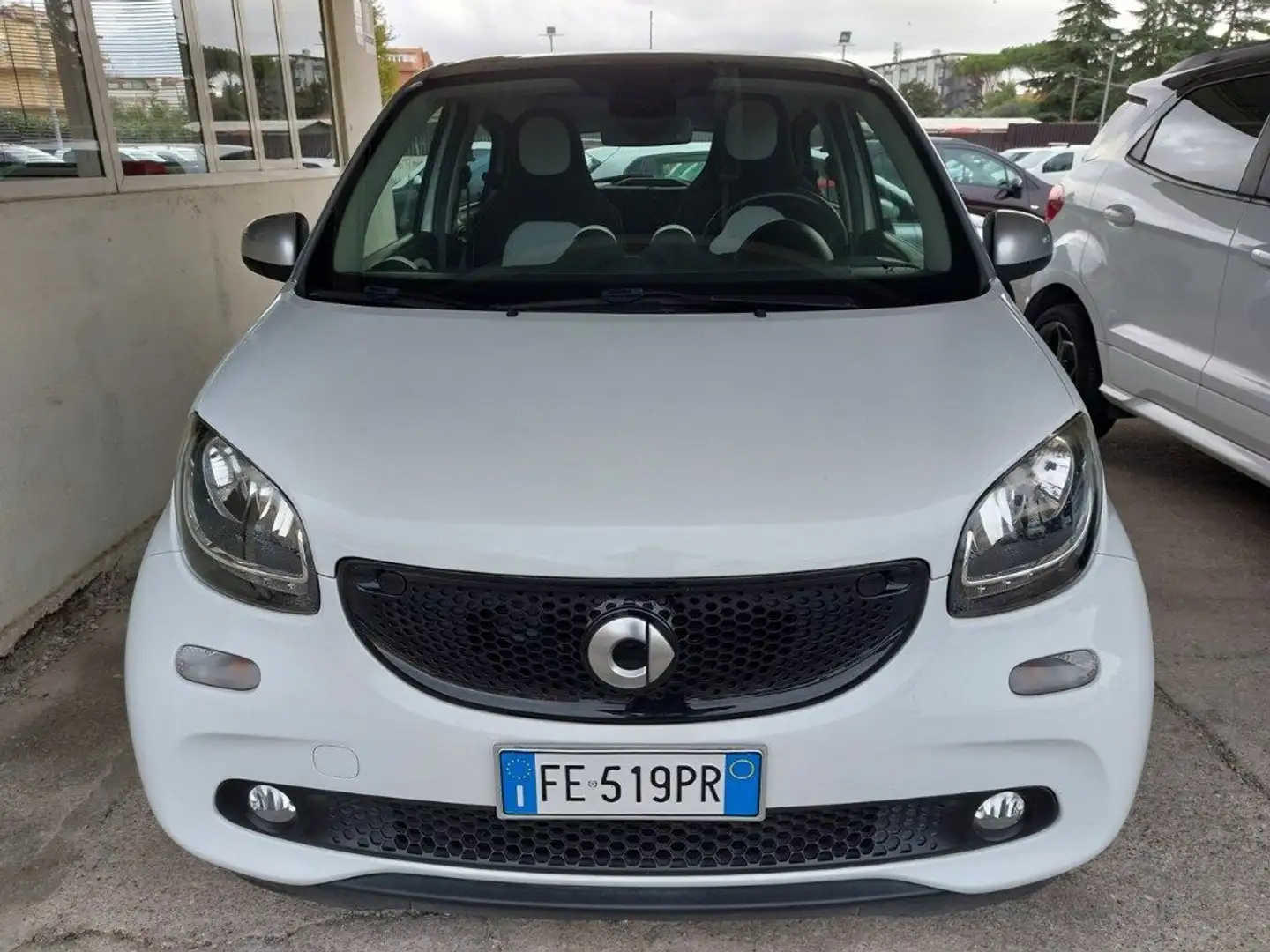smart forFour 70 1.0 Passion Neopatentati Bianco - 2