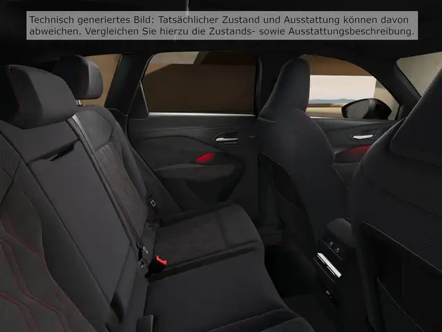 Audi Q3 view 15