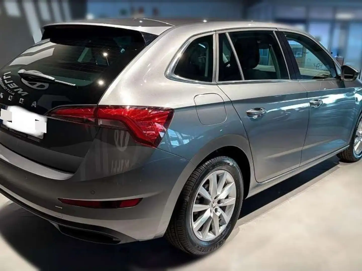 Skoda Scala 1.0 TSI Ambition 81kW Gris - 2