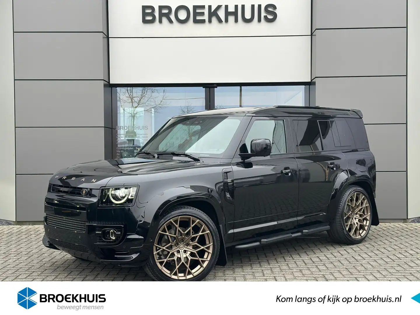 Land Rover Defender URBAN WideTrack 110 X-Dynamic HSE | 23" URBAN UC-9 Noir - 1