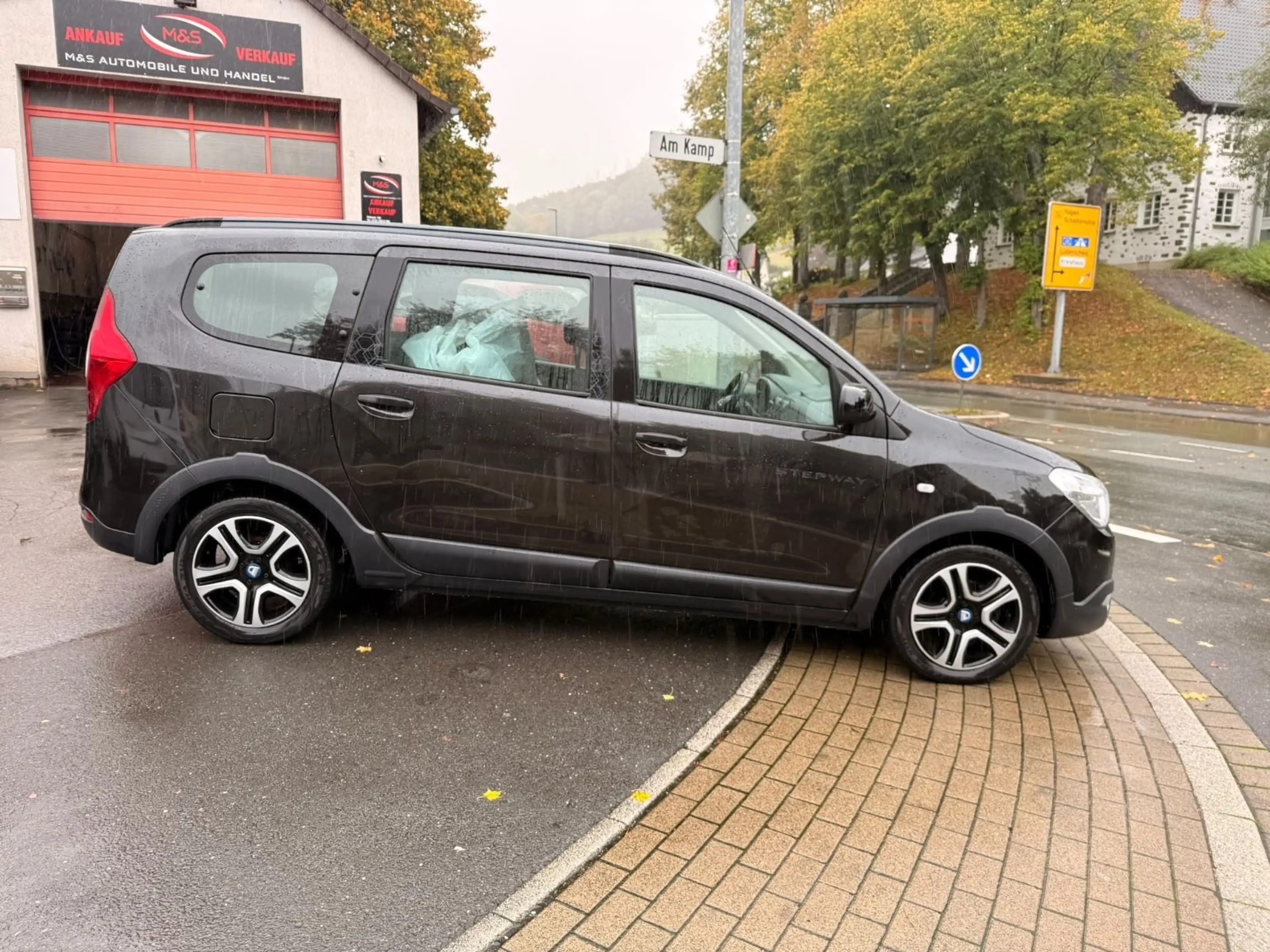 Dacia Lodgy Stepway Plus Klima,SHZ,Navi,R.K.PDC7 Sitze — photo 4