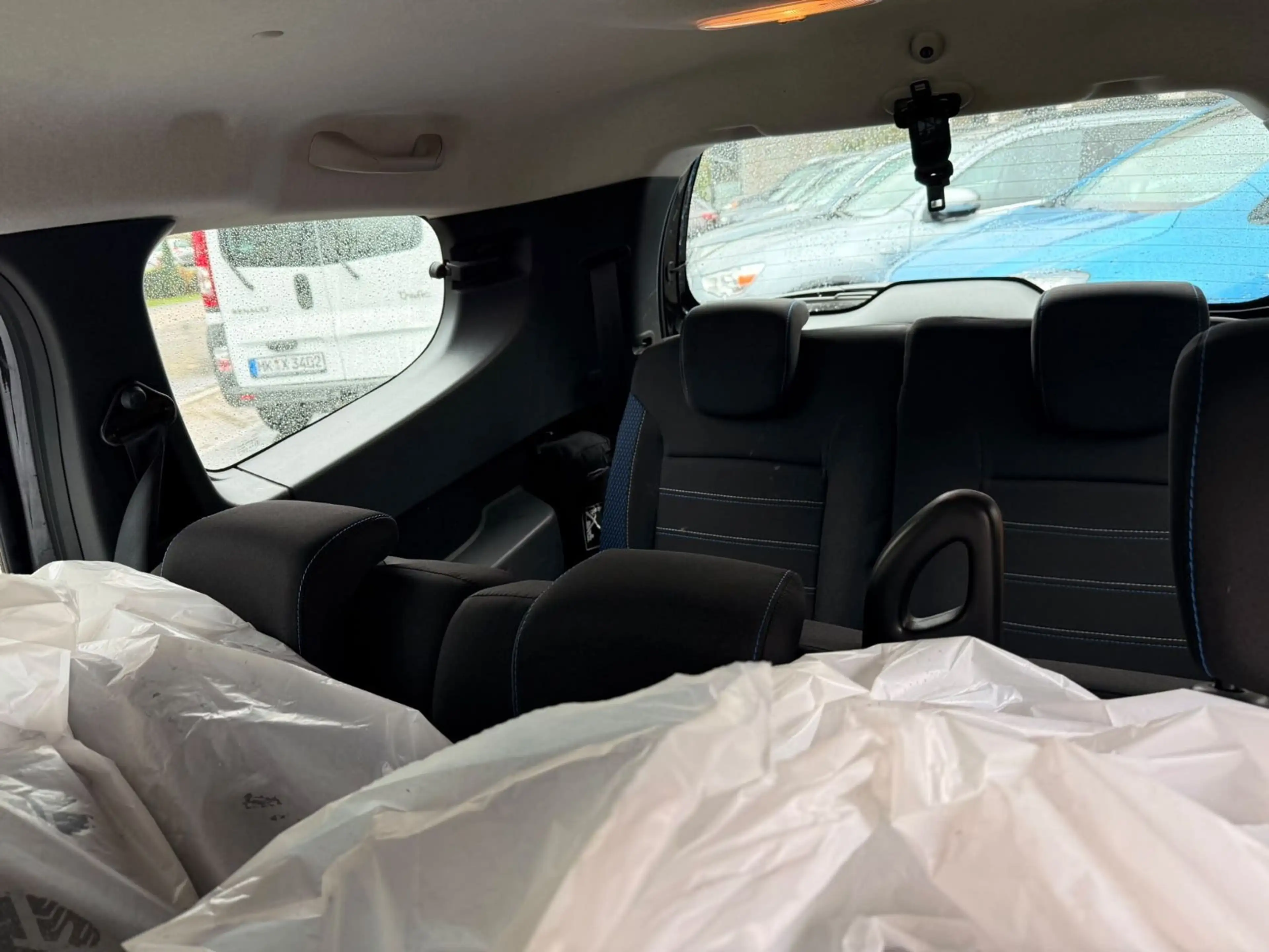 Dacia Lodgy Stepway Plus Klima,SHZ,Navi,R.K.PDC7 Sitze — photo 18