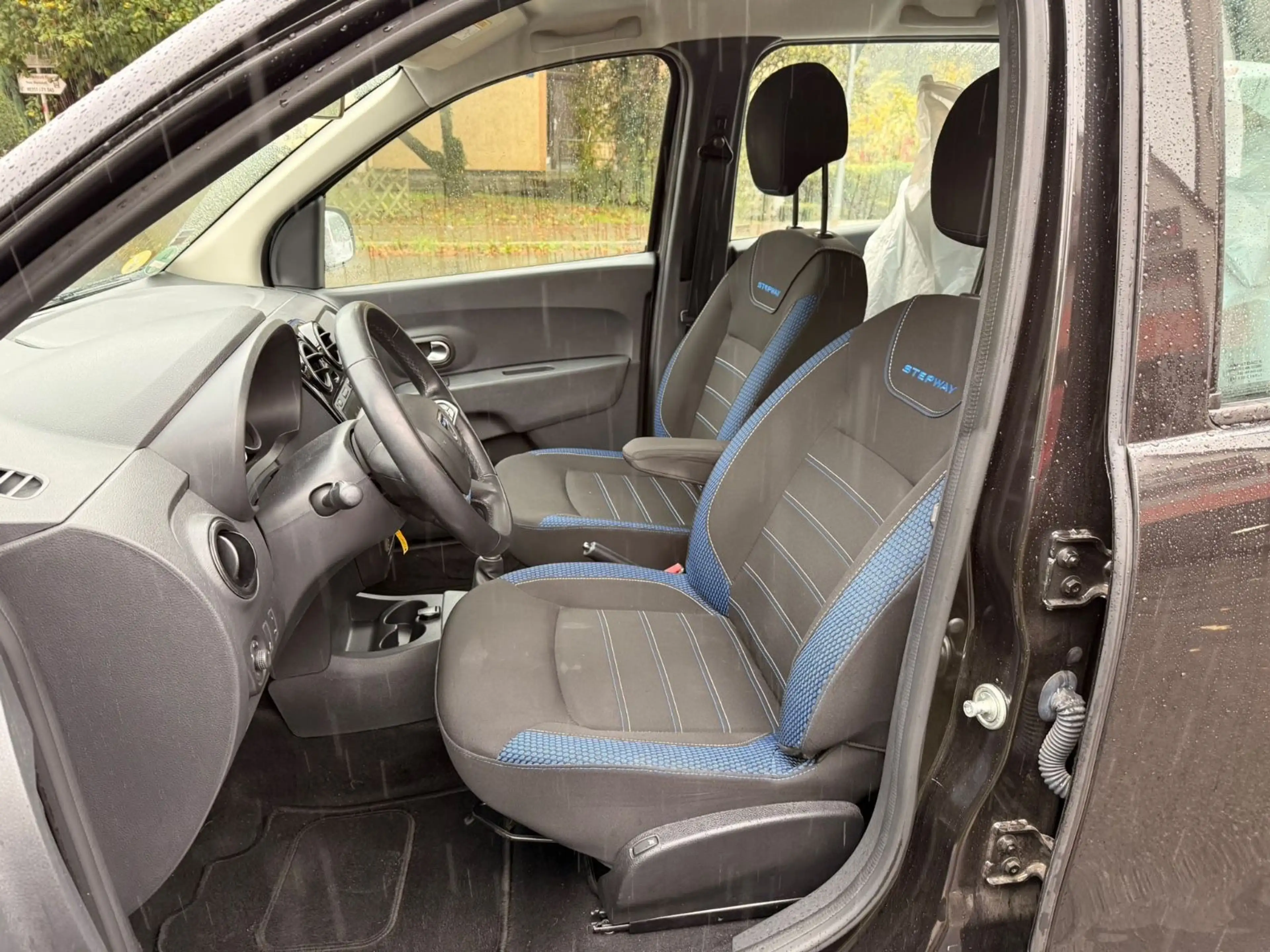 Dacia Lodgy Stepway Plus Klima,SHZ,Navi,R.K.PDC7 Sitze — photo 10
