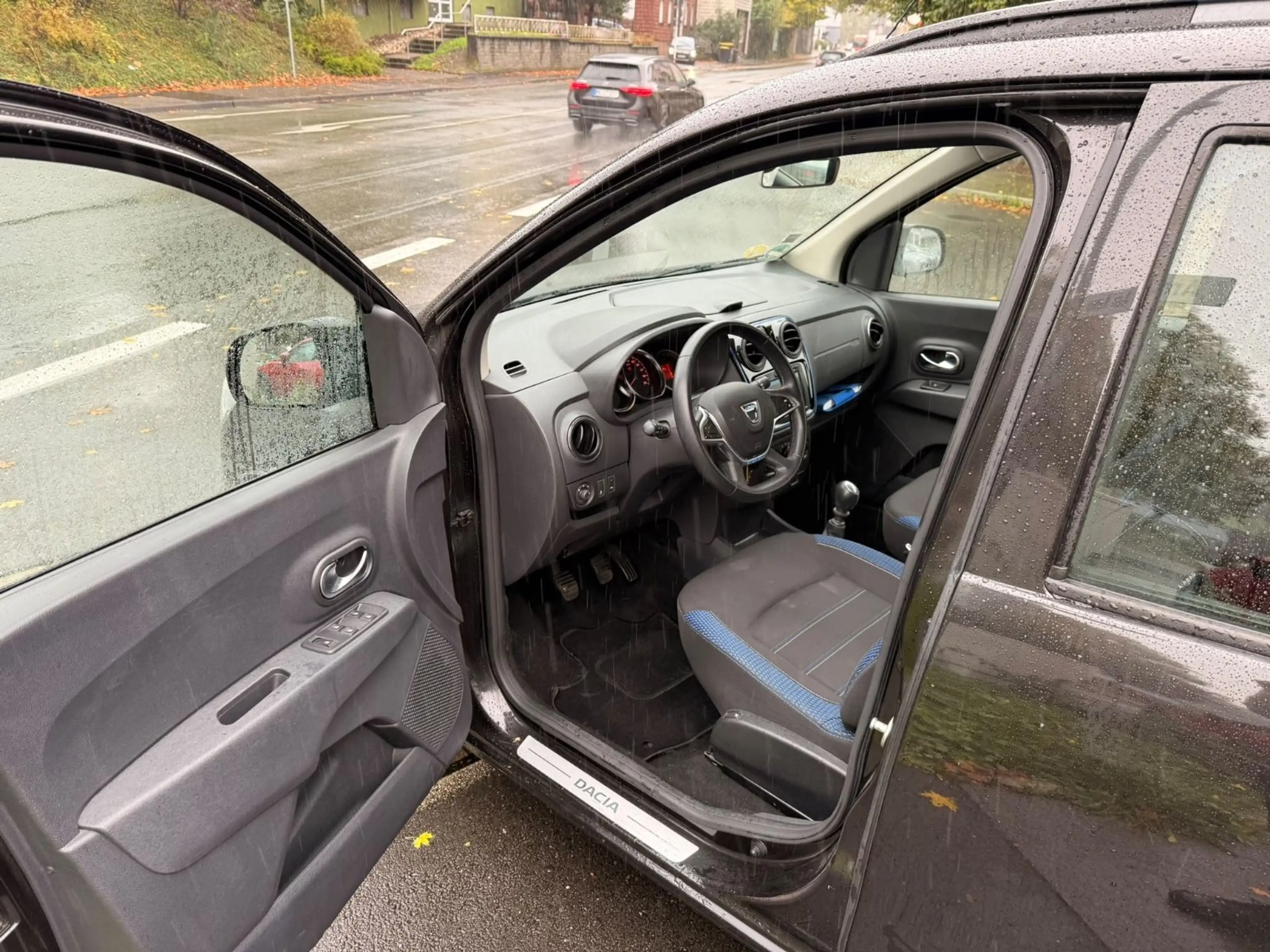 Dacia Lodgy Stepway Plus Klima,SHZ,Navi,R.K.PDC7 Sitze — photo 9