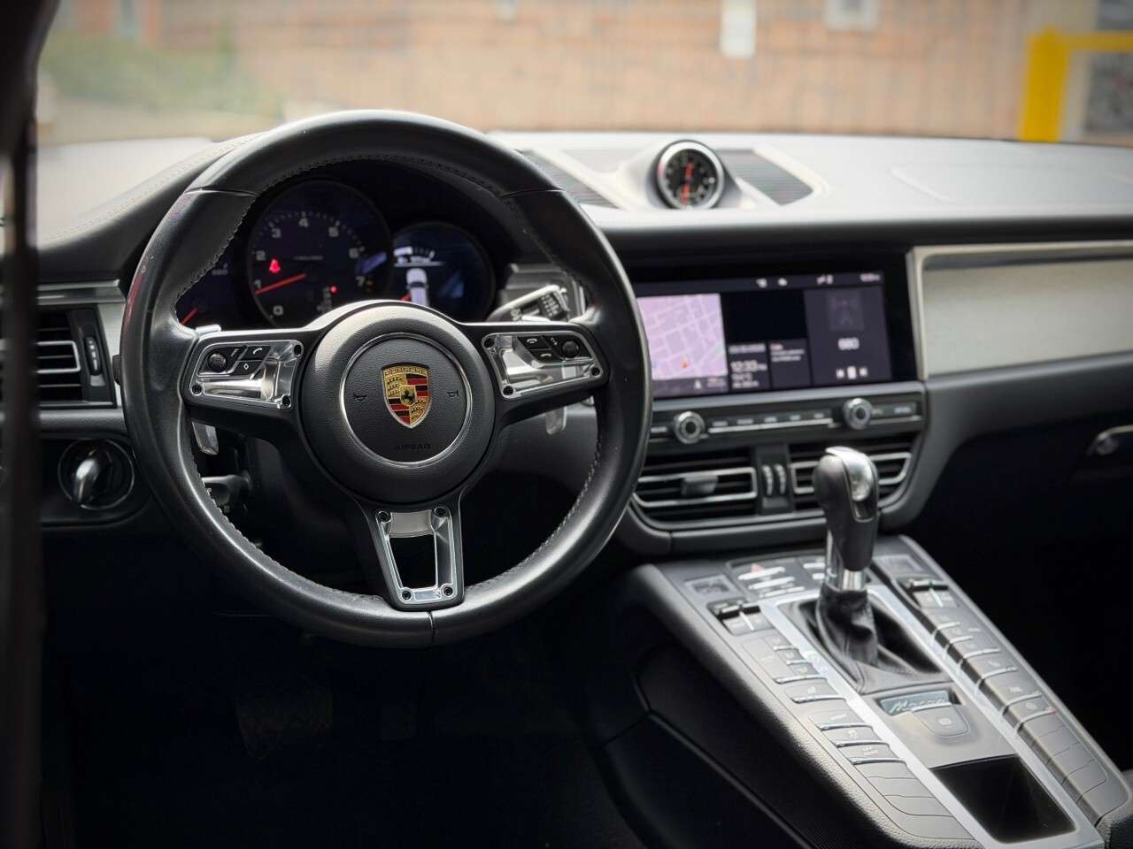 2021 Porsche Macan AWD thumb 16