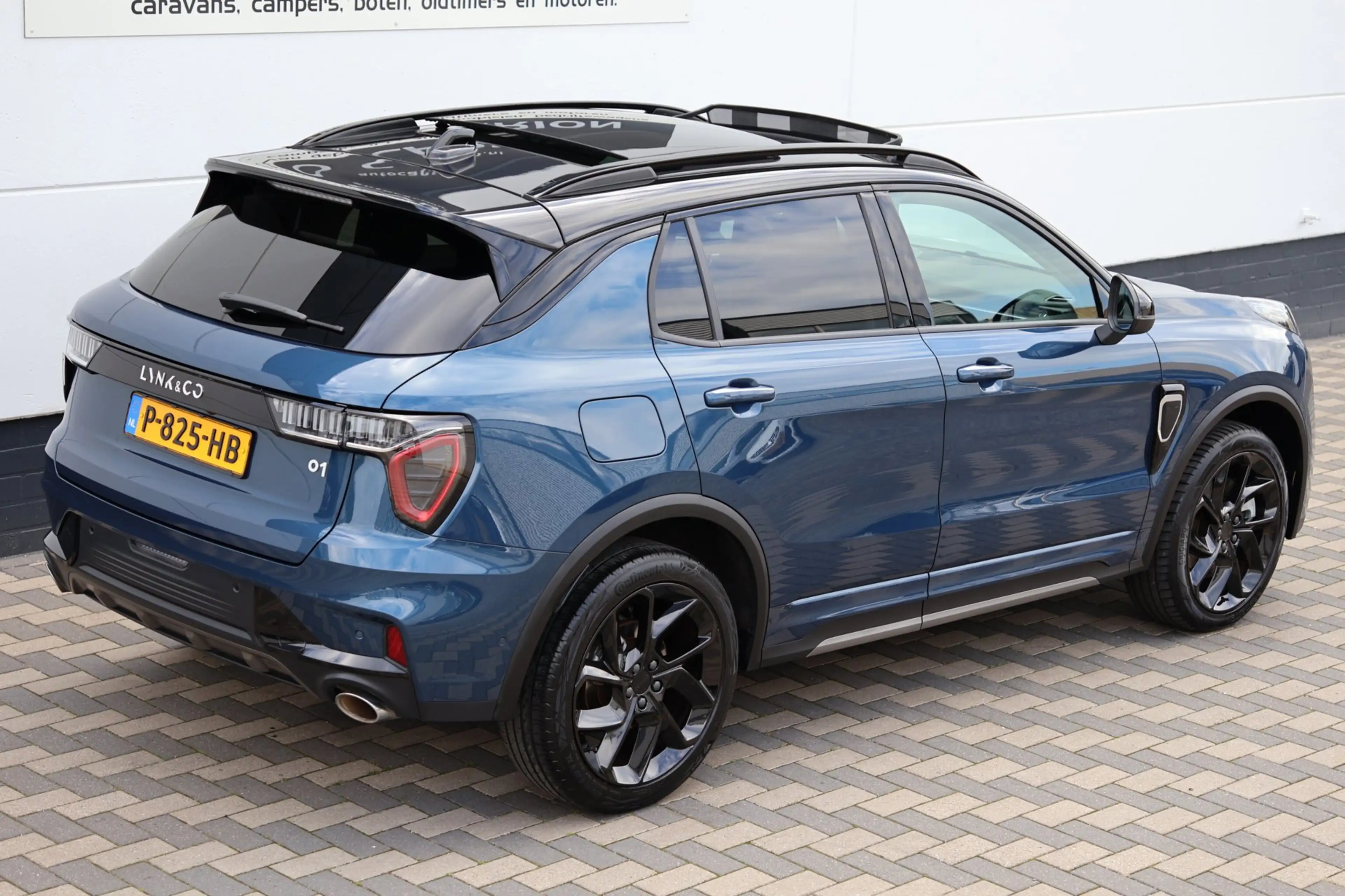 Lynk & Co 01 1.5 PHEV 262PK Camera Black Pack NAP BTW !! — photo 5