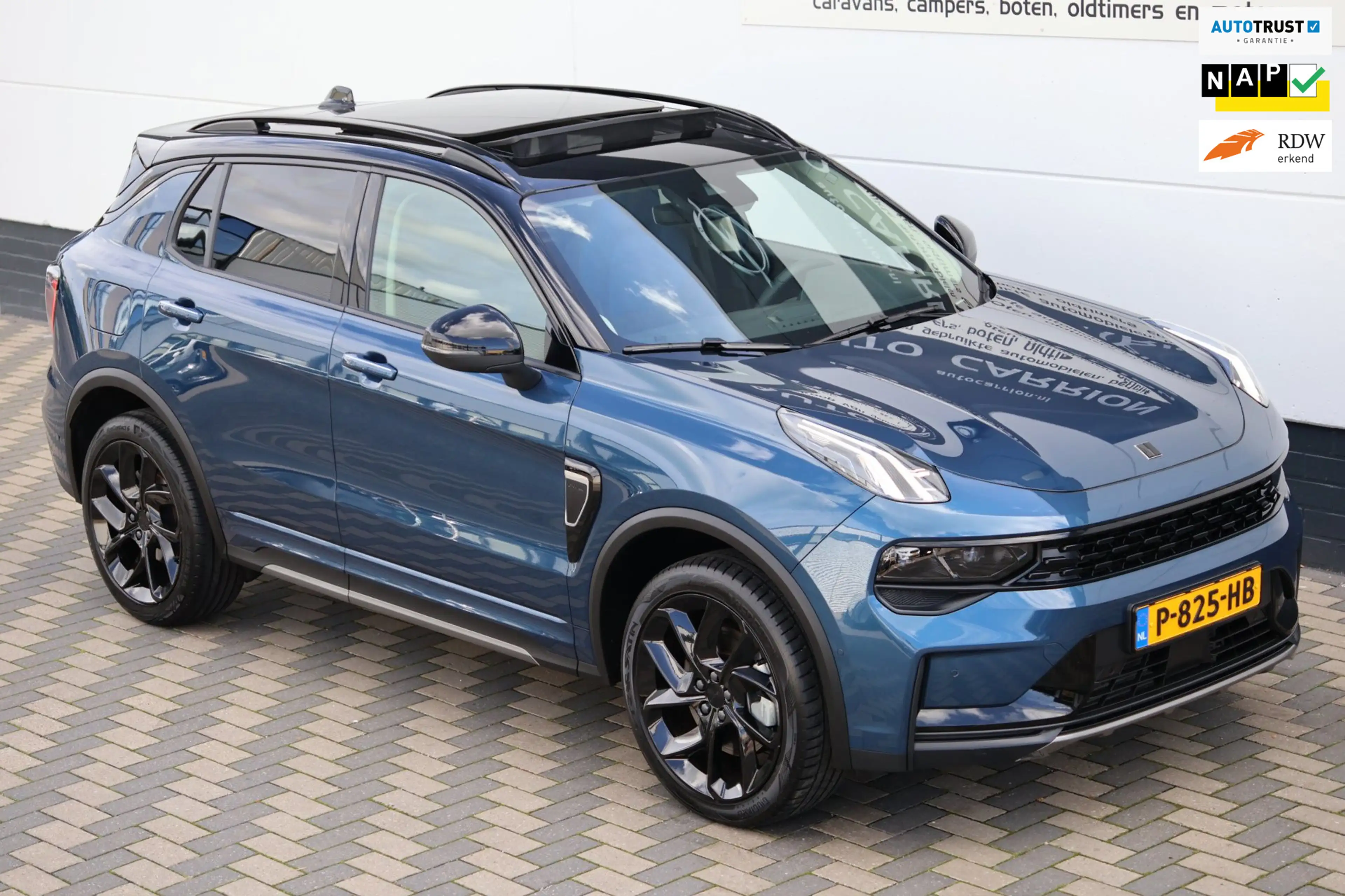 Lynk & Co 01 1.5 PHEV 262PK Camera Black Pack NAP BTW !!