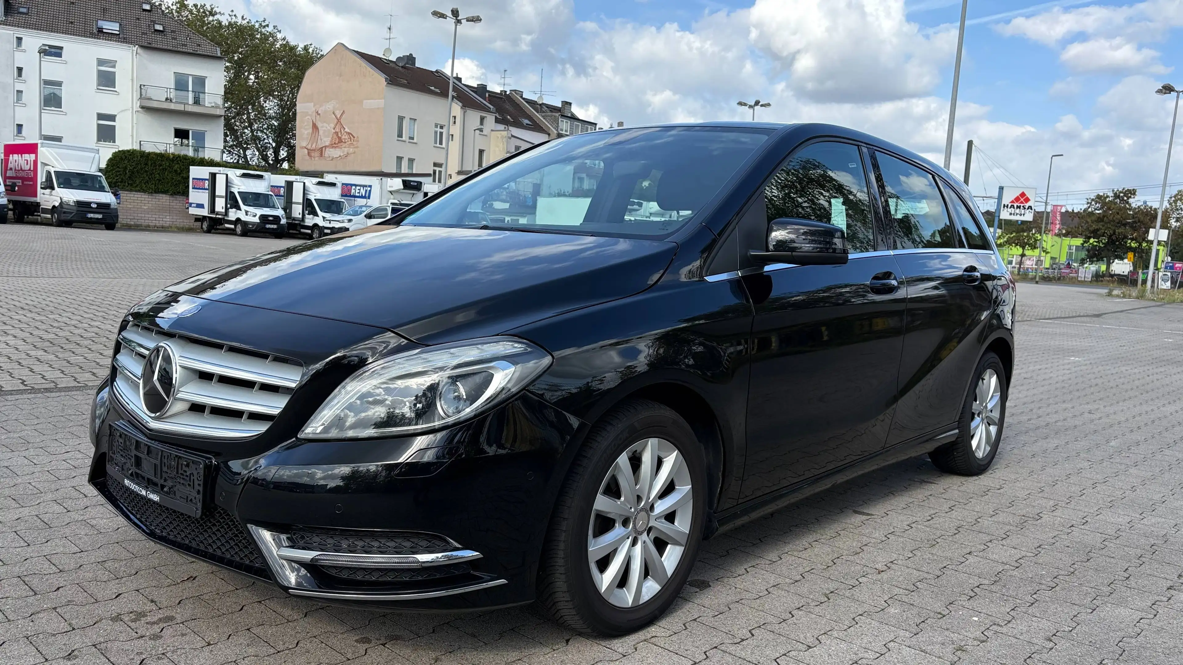 Mercedes-Benz B 200 B 200 CDI (BlueEFFICIENCY) 7G-DCT *NAVI*XENON*PARKASSIST* — photo 2