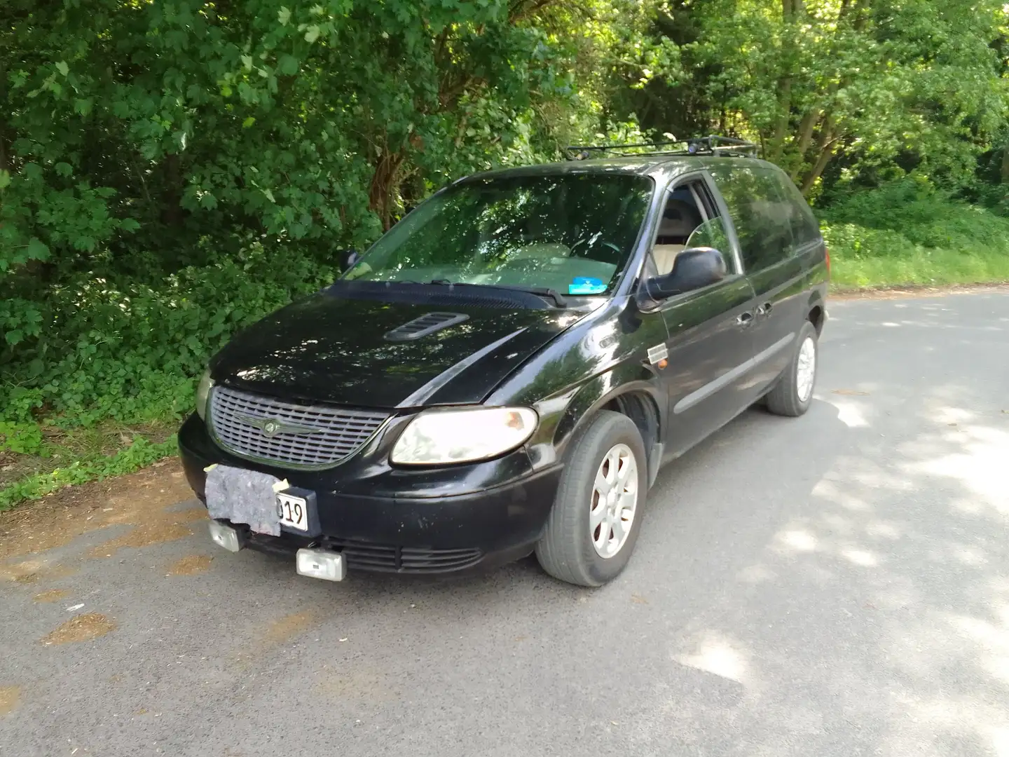 Chrysler Voyager Voyager 2.5 CRD LX Negro - 1