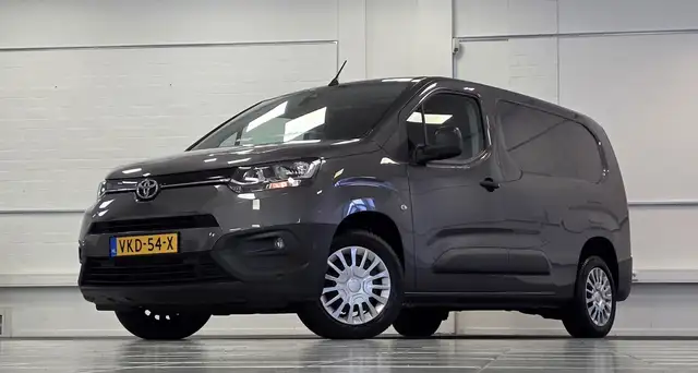 2021 Toyota Proace City in Brown for sale