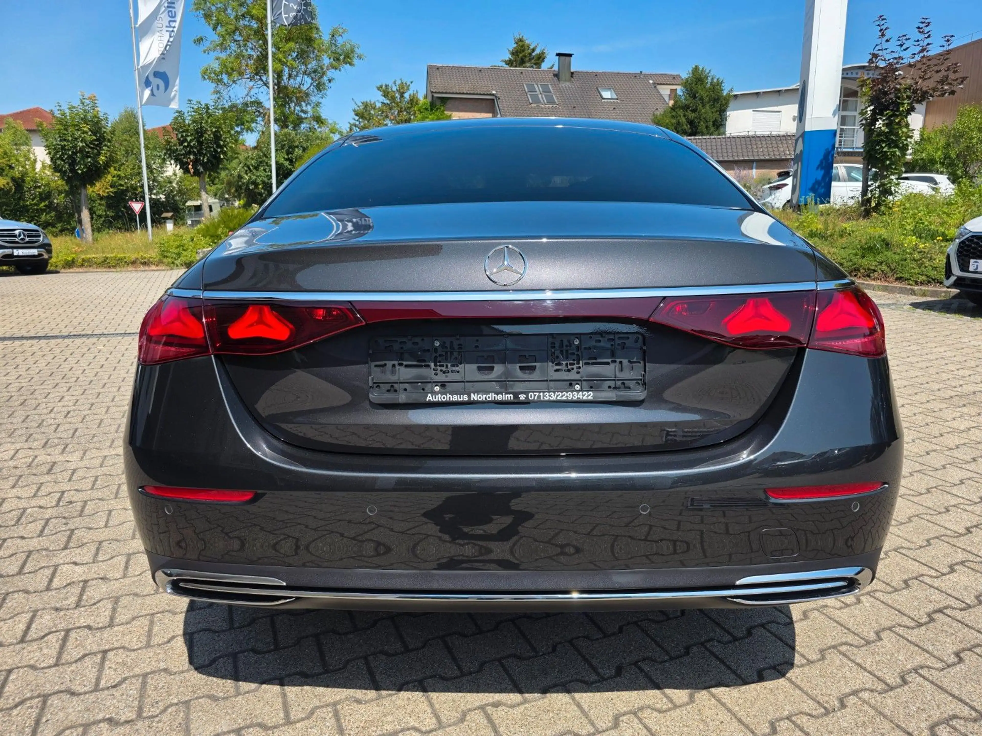 Mercedes-Benz E 220 d Avantgarde Advanced LED/distronic — photo 9