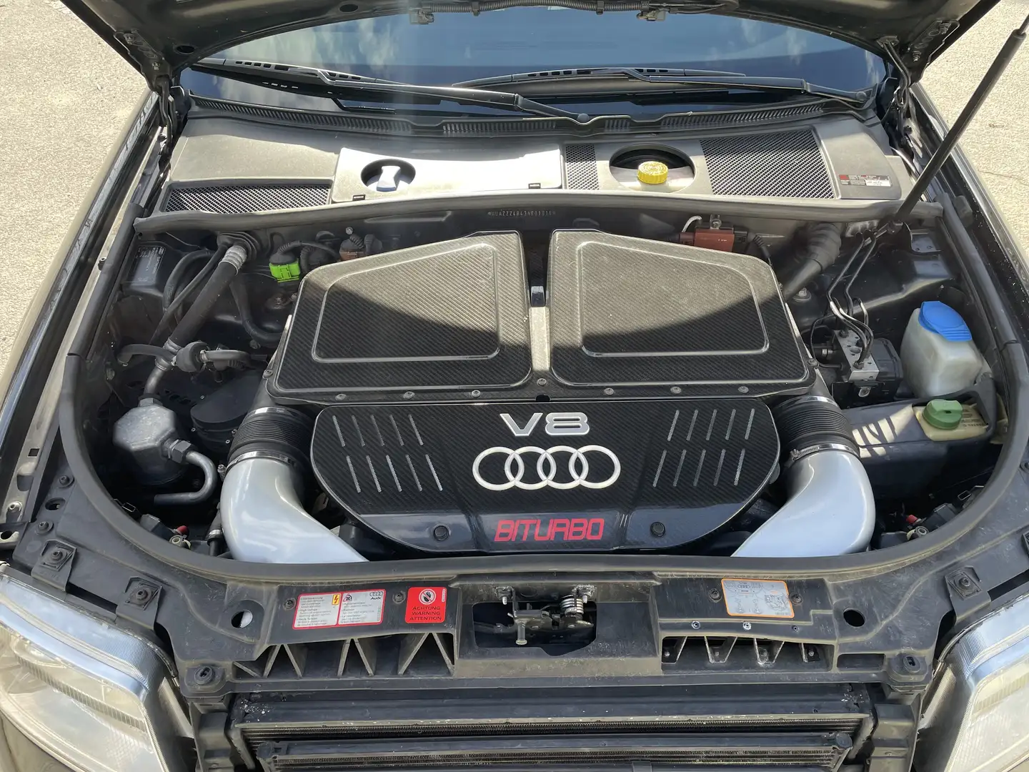 Audi RS6 Avant 4,2 V8 quattro Tiptronic Schwarz - 2