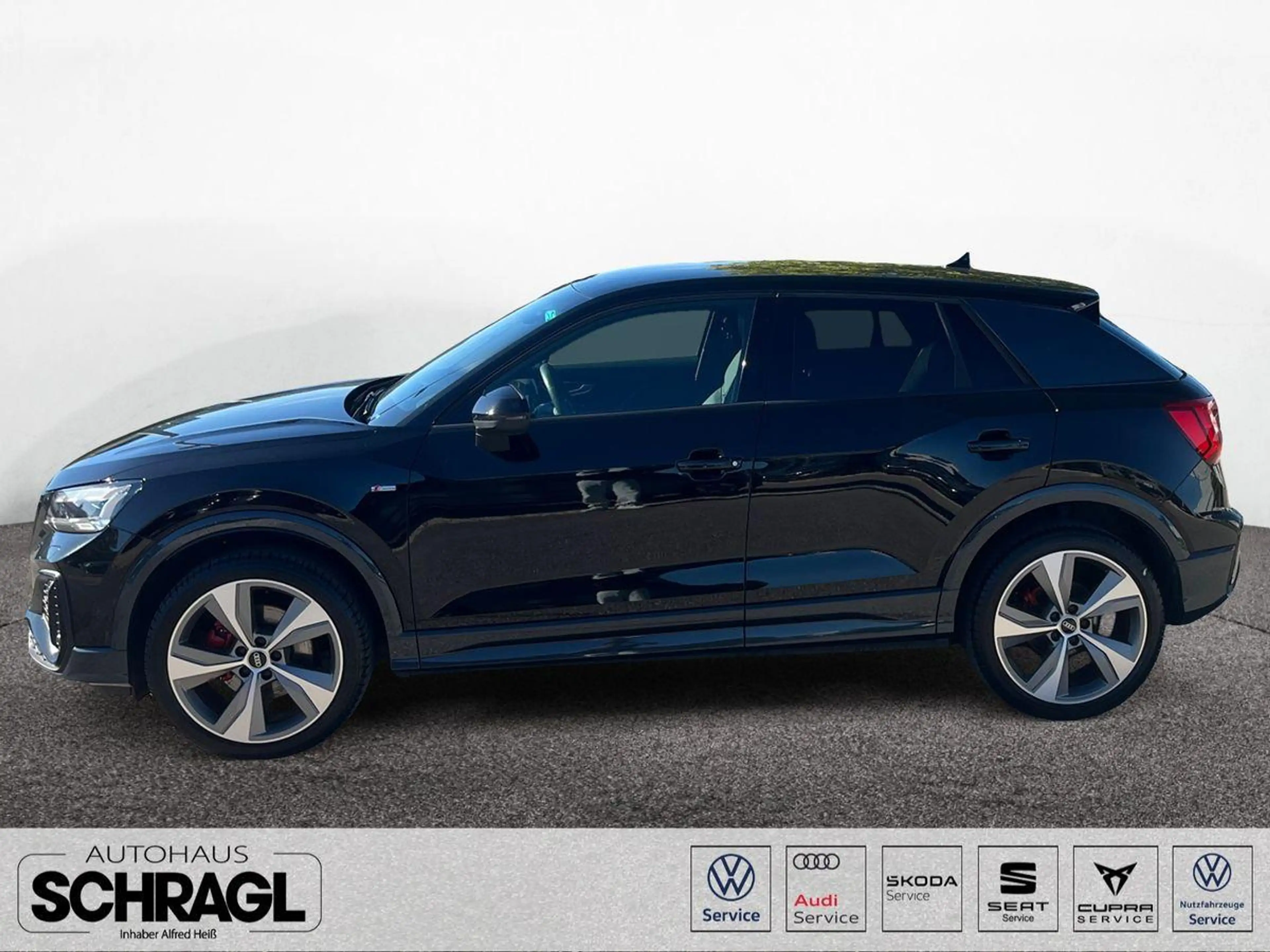 Audi Q2 35 TFSI S-LINE+NAVI+KAMERA+MATRIX+BLACK+SHZ — photo 2