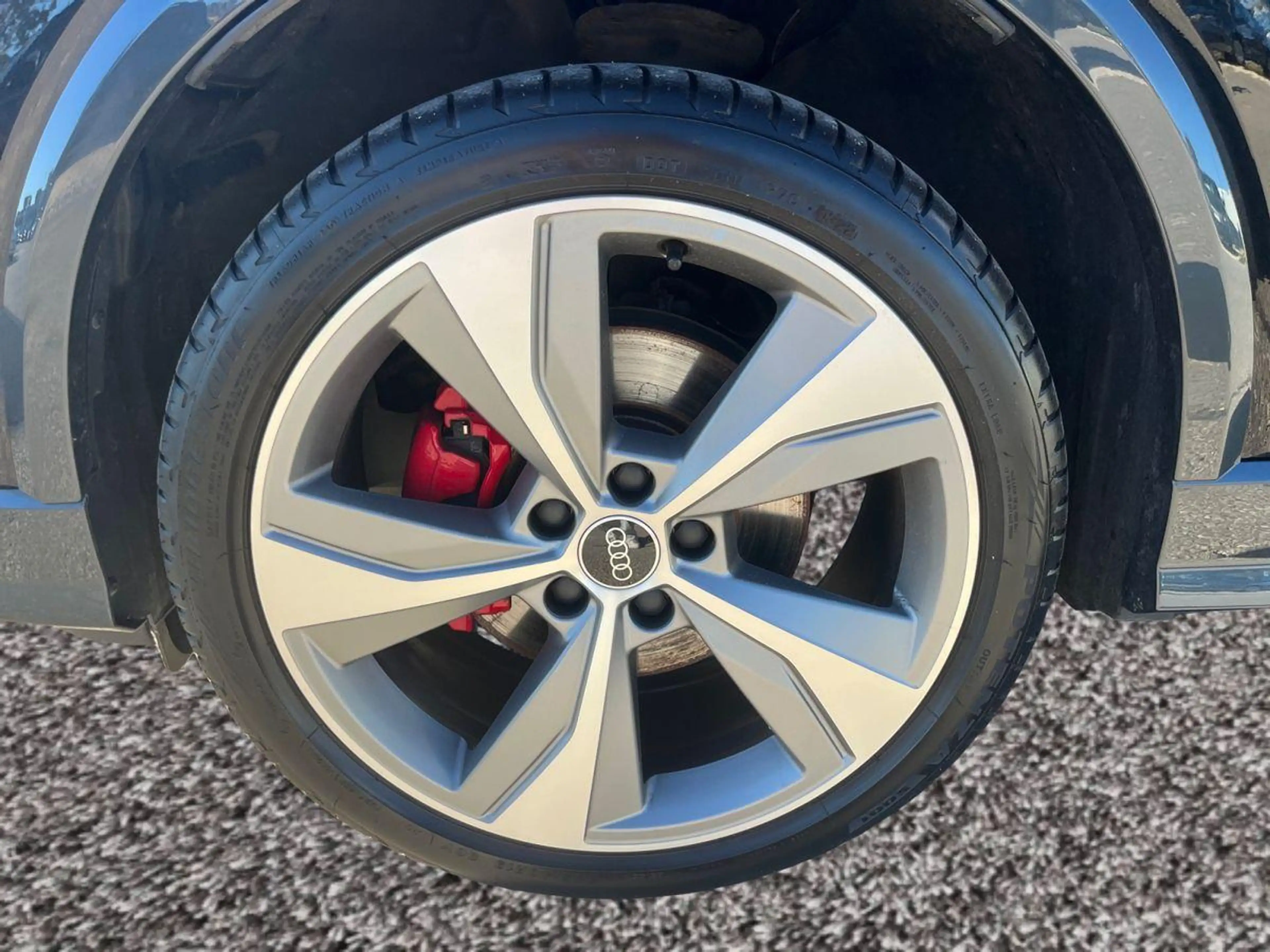 Audi Q2 35 TFSI S-LINE+NAVI+KAMERA+MATRIX+BLACK+SHZ — photo 13