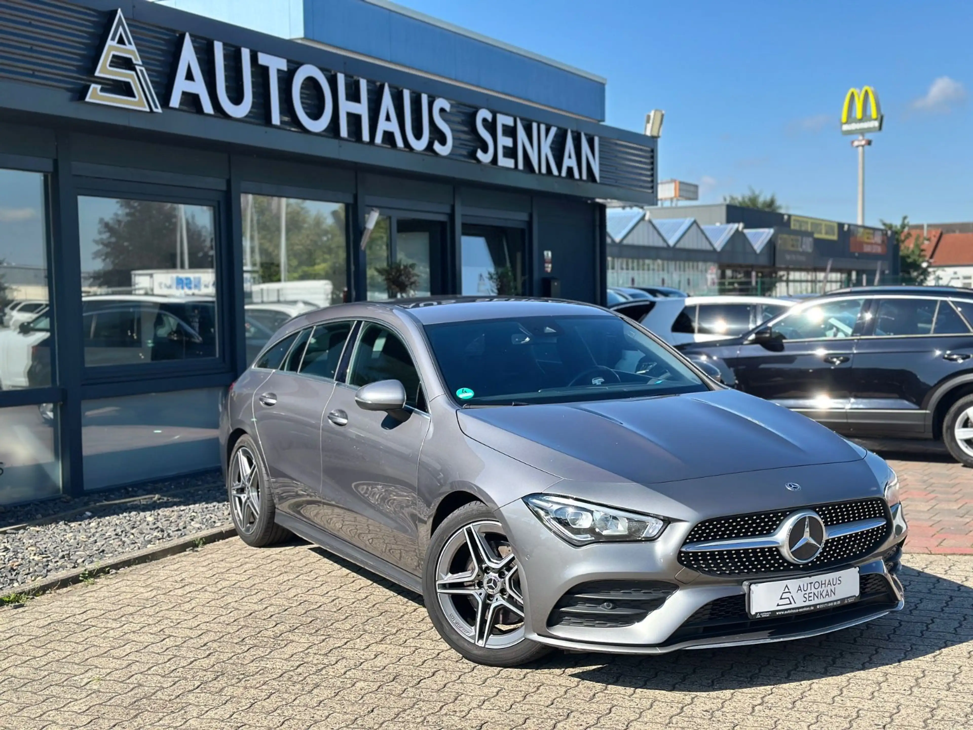 Mercedes-Benz CLA 220 AMG-LINE*MBUX*R-CAM*TEILLEDER*LED*