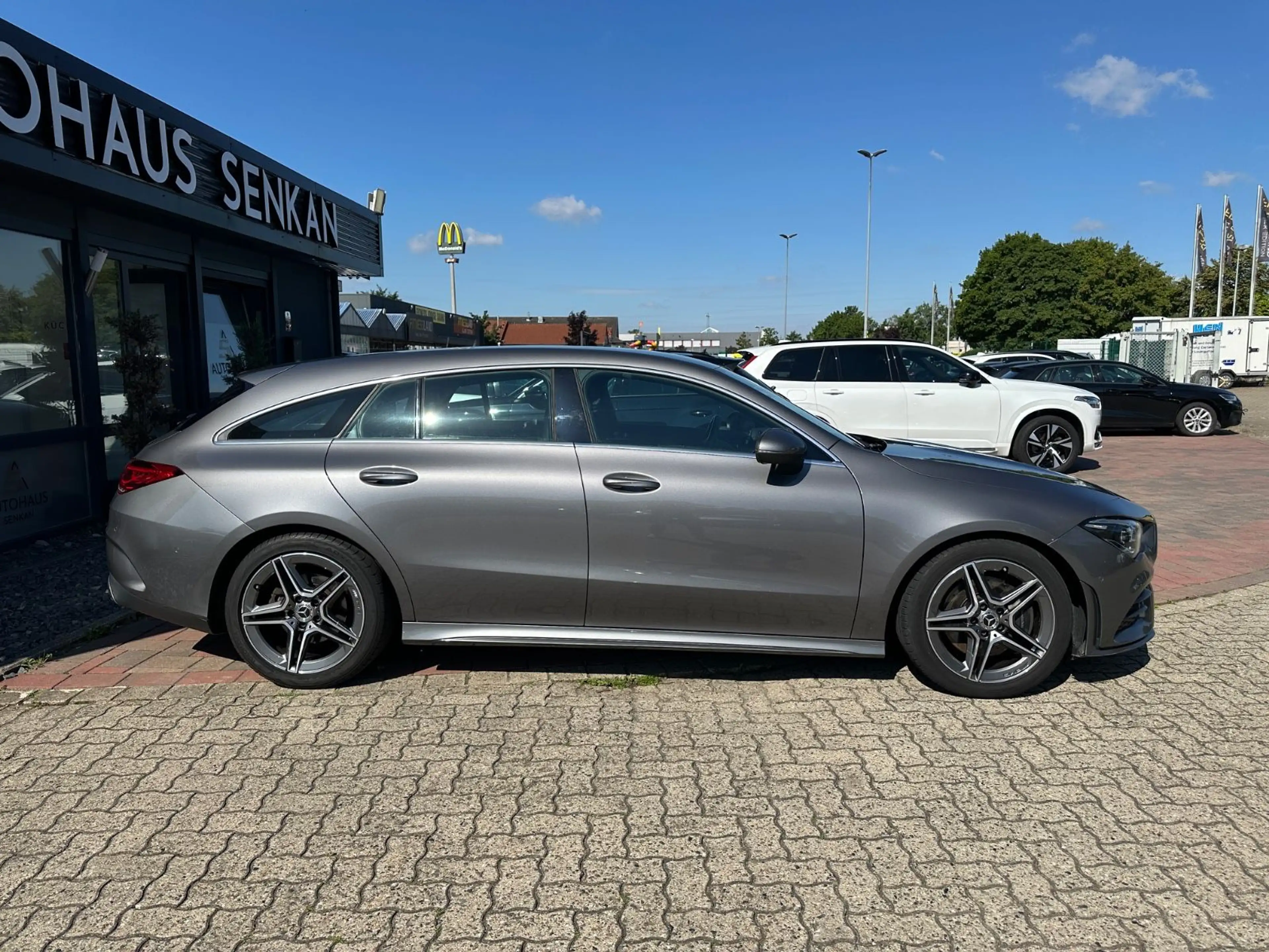 Mercedes-Benz CLA 220 AMG-LINE*MBUX*R-CAM*TEILLEDER*LED* — photo 8