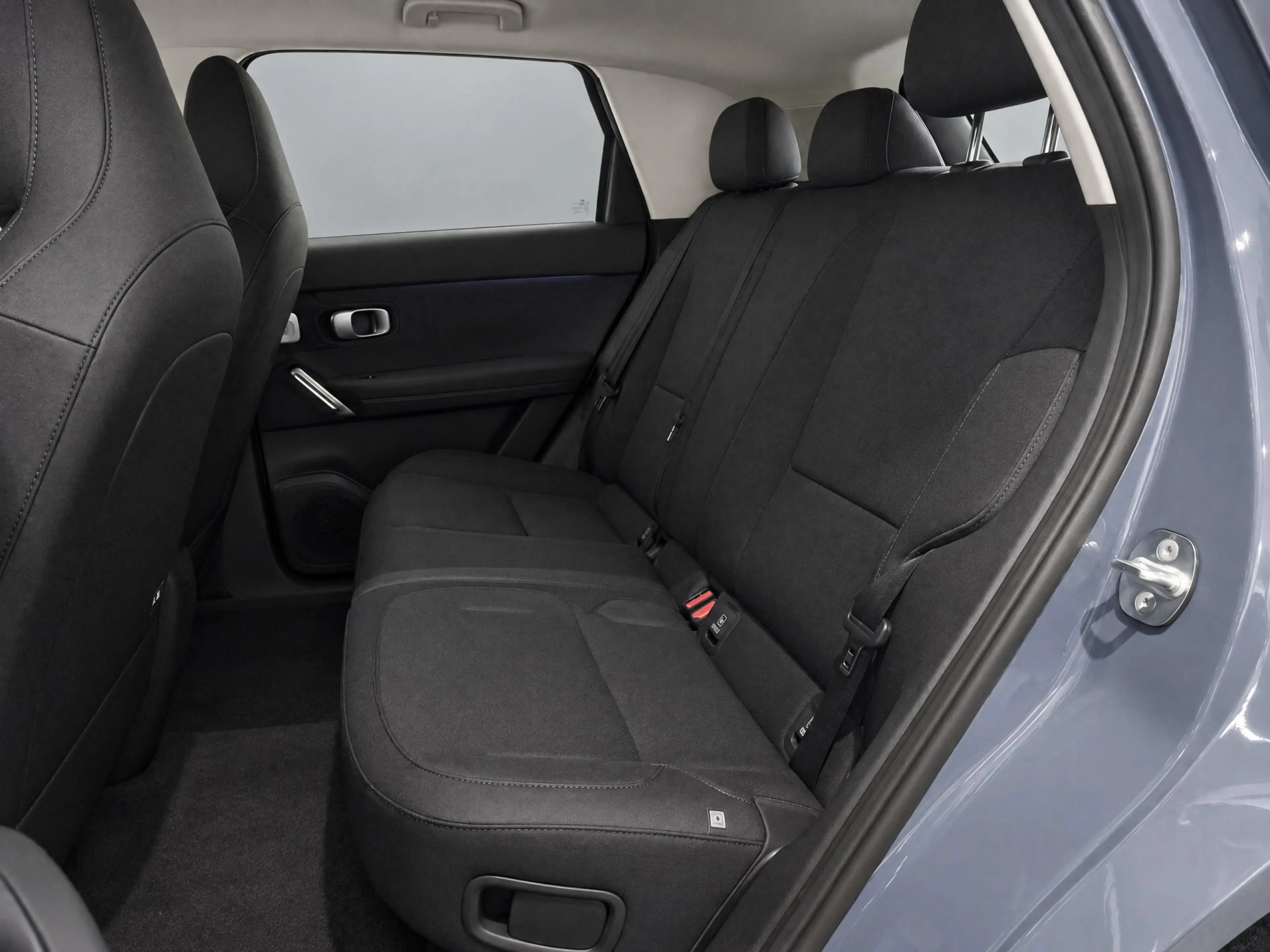 Leapmotor B03X ProMax Design 53 kWh Vooruitstrevende Compact SUV — photo 12