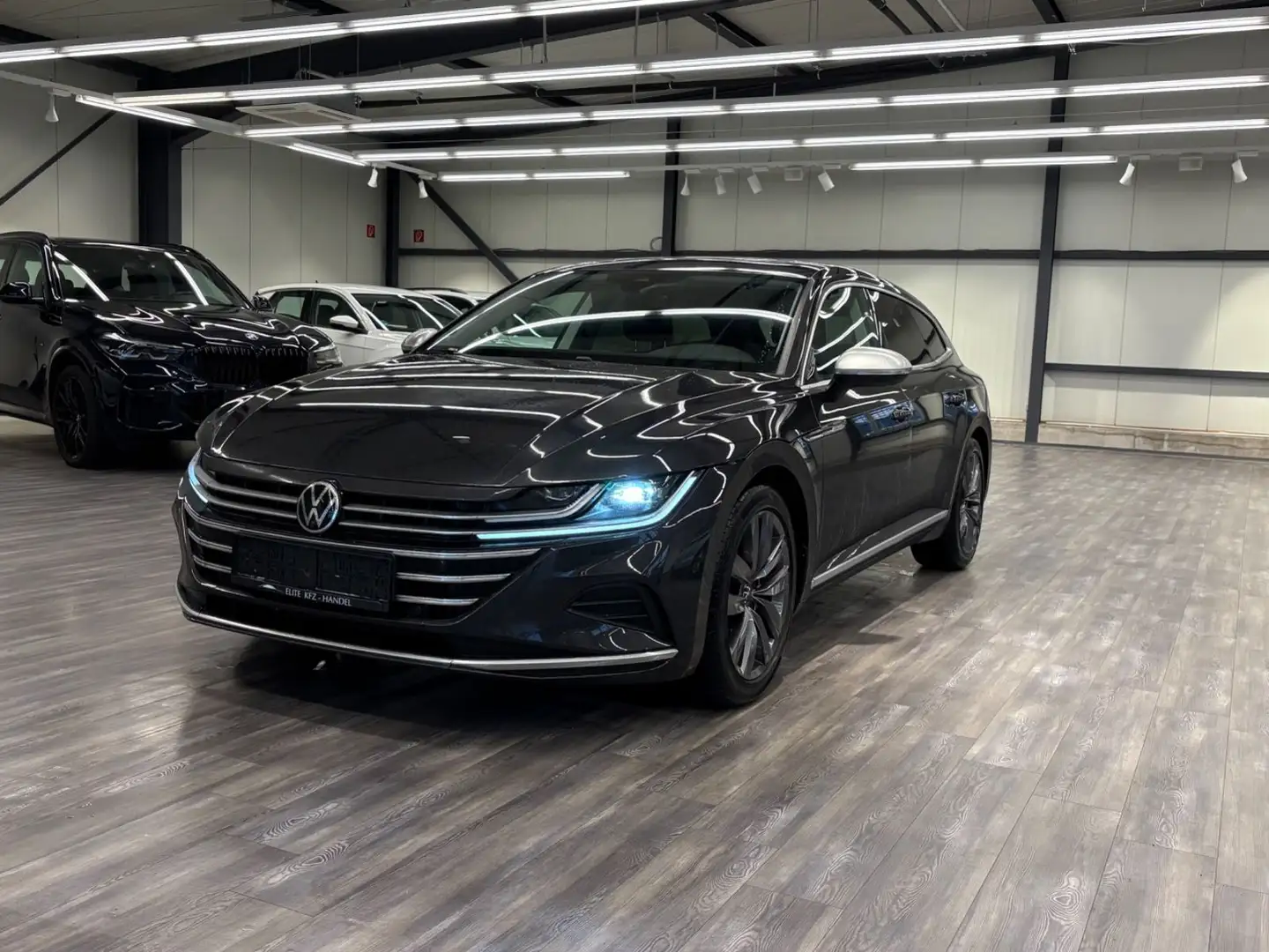 Volkswagen Arteon SB0 Elegance Virtual AHK ACC Kamera LED Grau - 2