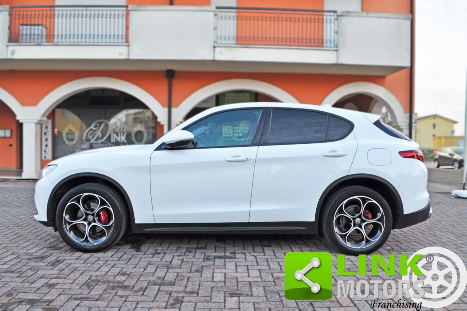 Alfa Romeo Stelvio 2.2 Turbodiesel 210 CV AT8 Q4 Bianco - 2