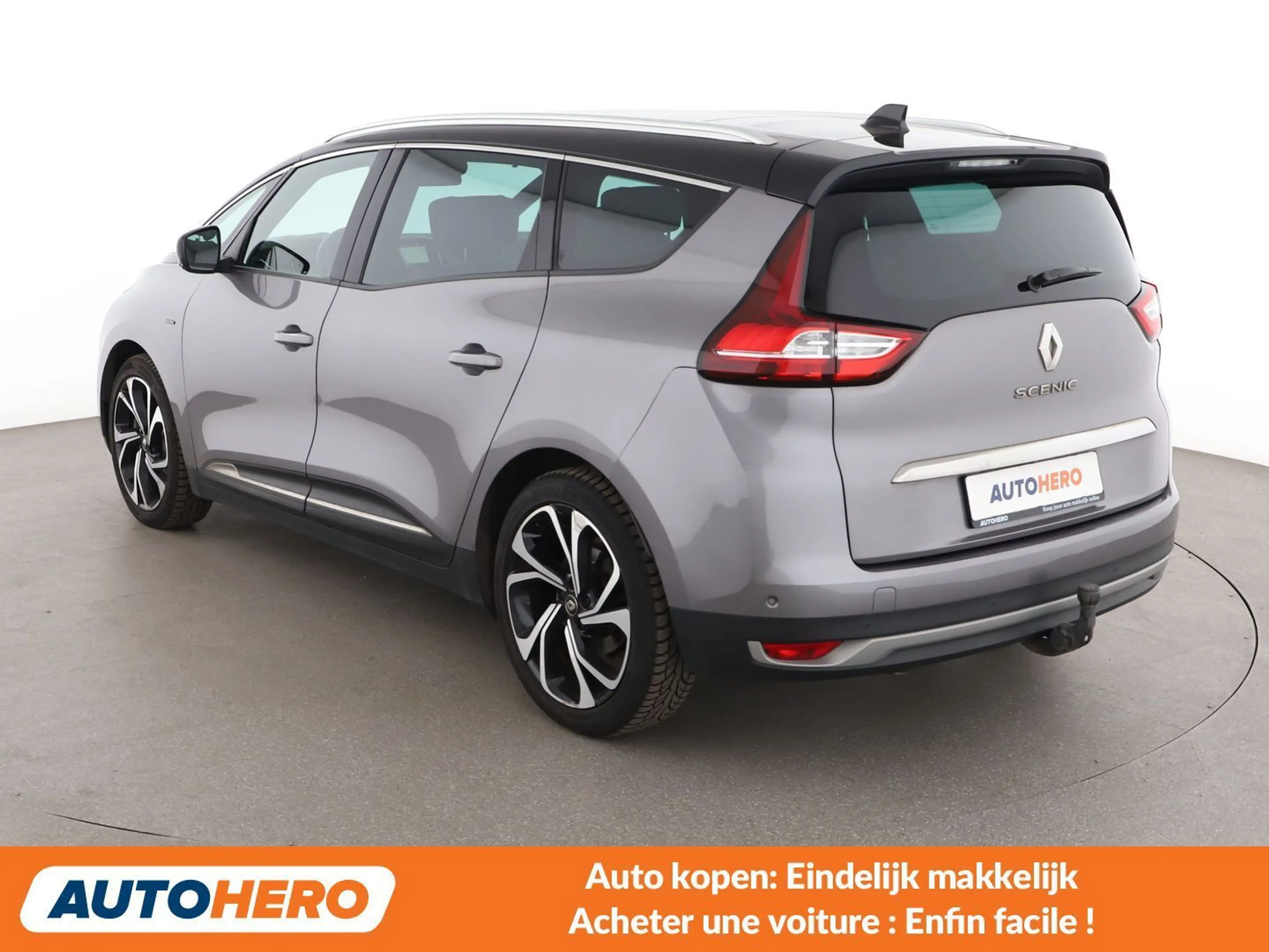 Renault Grand Scenic 1.3 TCe Black Edition — photo 4