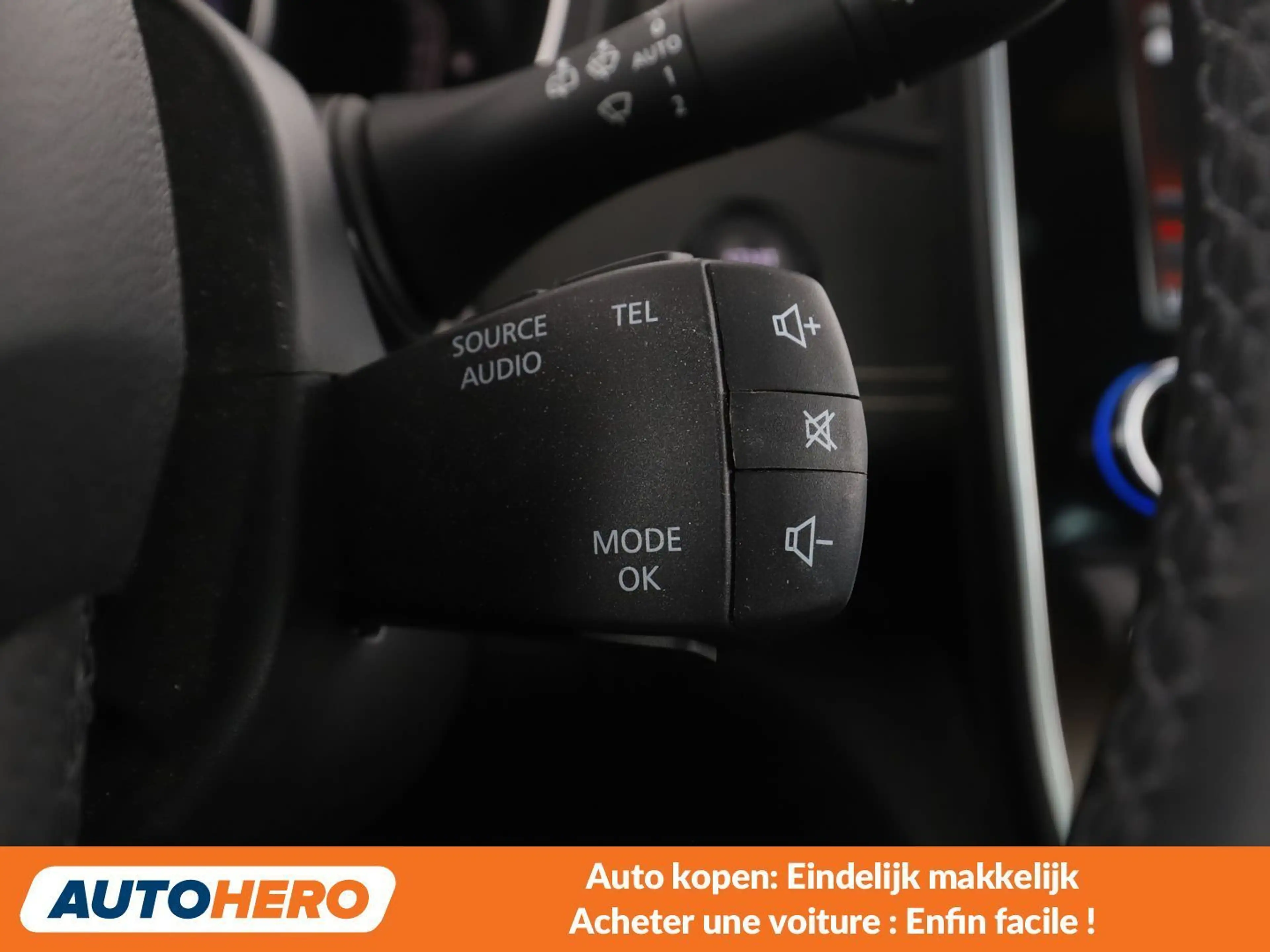 Renault Grand Scenic 1.3 TCe Black Edition — photo 14