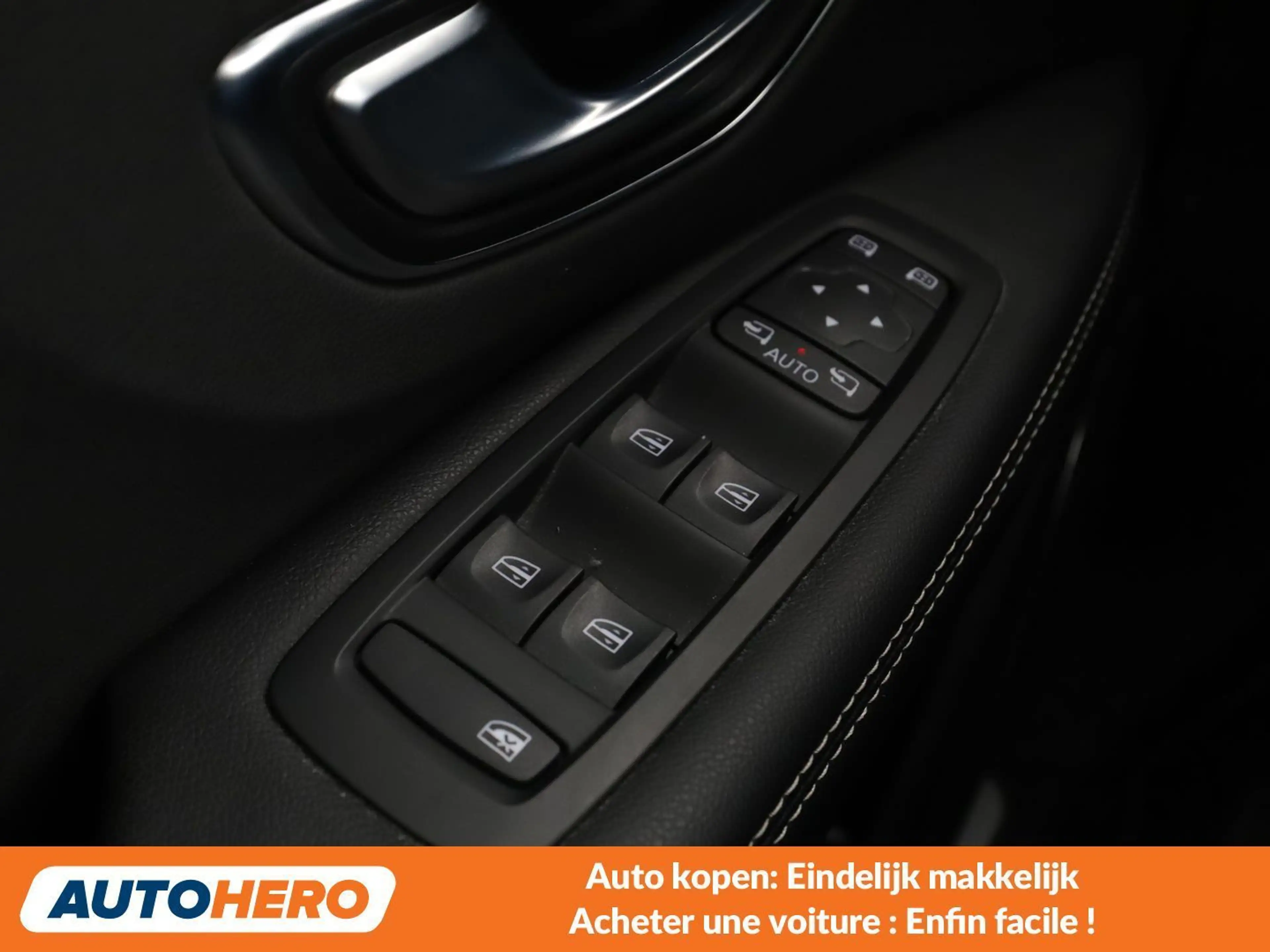 Renault Grand Scenic 1.3 TCe Black Edition — photo 15