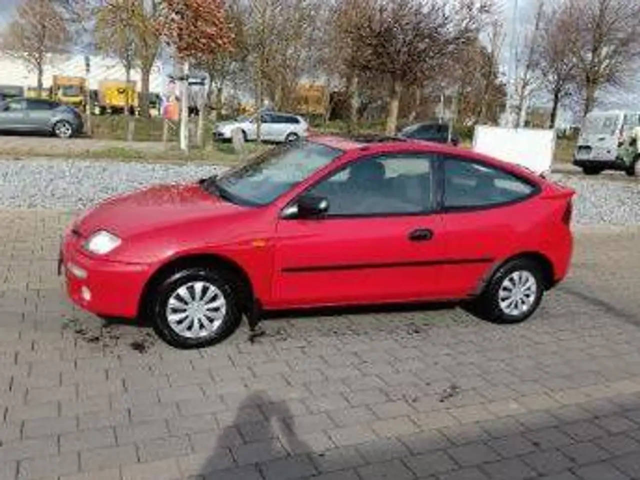 Mazda 323 C 1.5 Comfort, foto 2