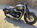 Triumph Bonneville Bobber Grijs - thumbnail 3