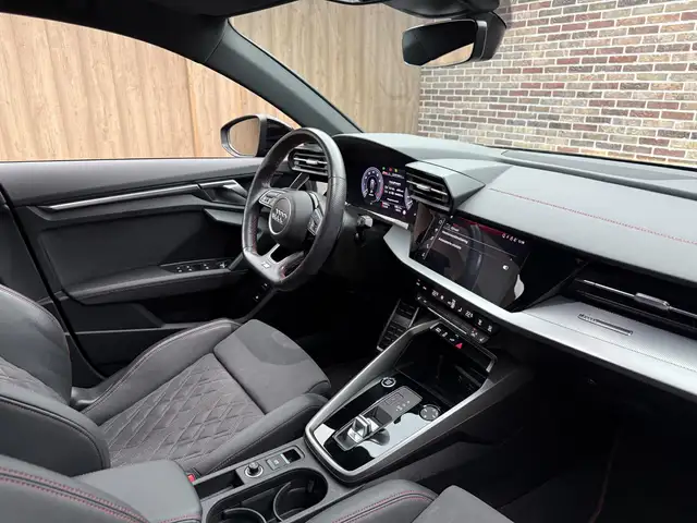 Audi A3 view 14
