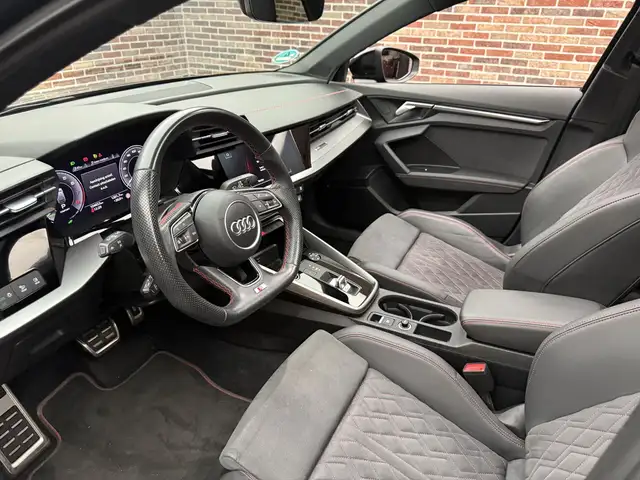 Audi A3 view 3