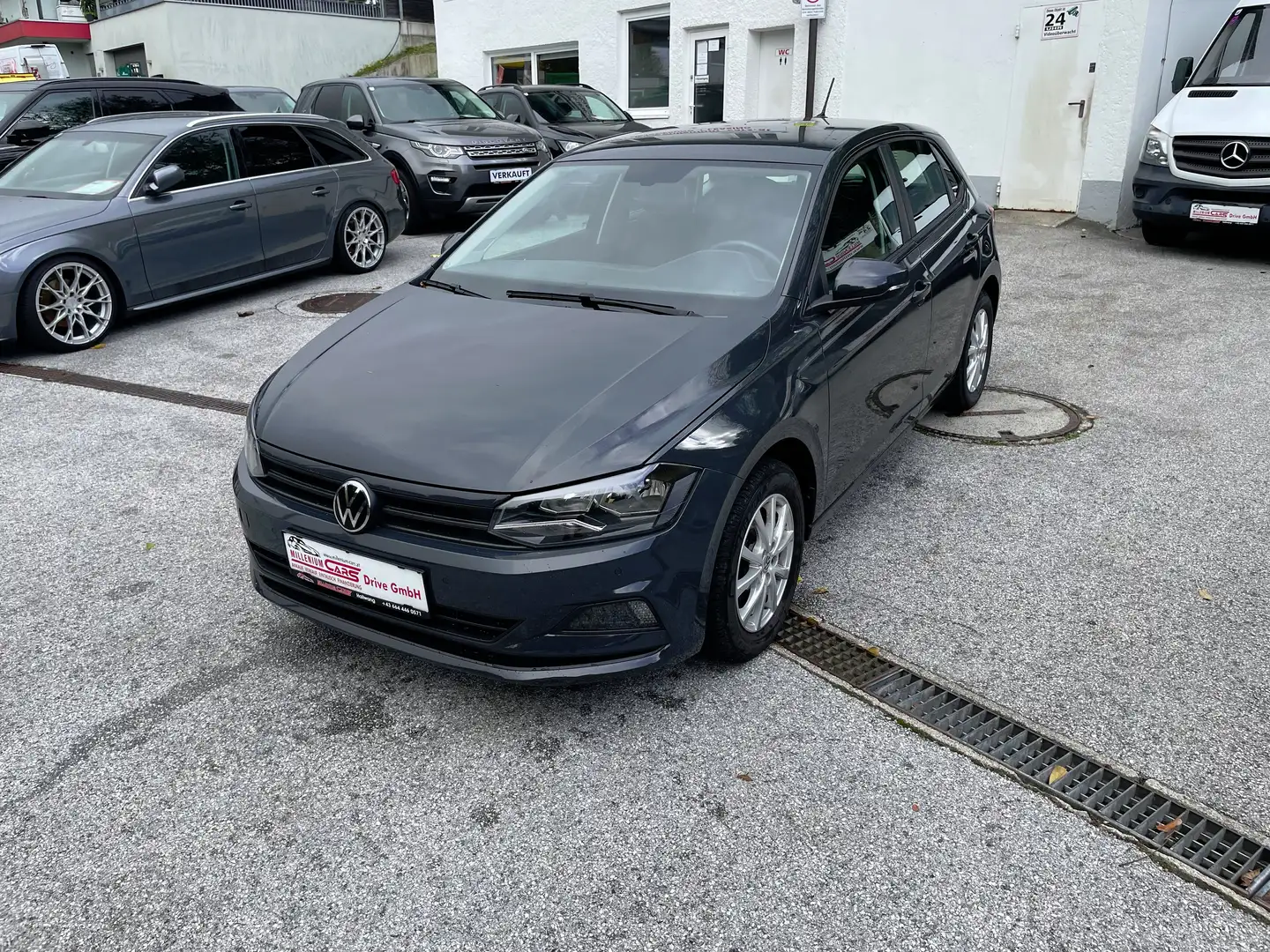 Volkswagen Polo Trendline Aktion bei Finanzierung FIX 6,274% Gris - 1
