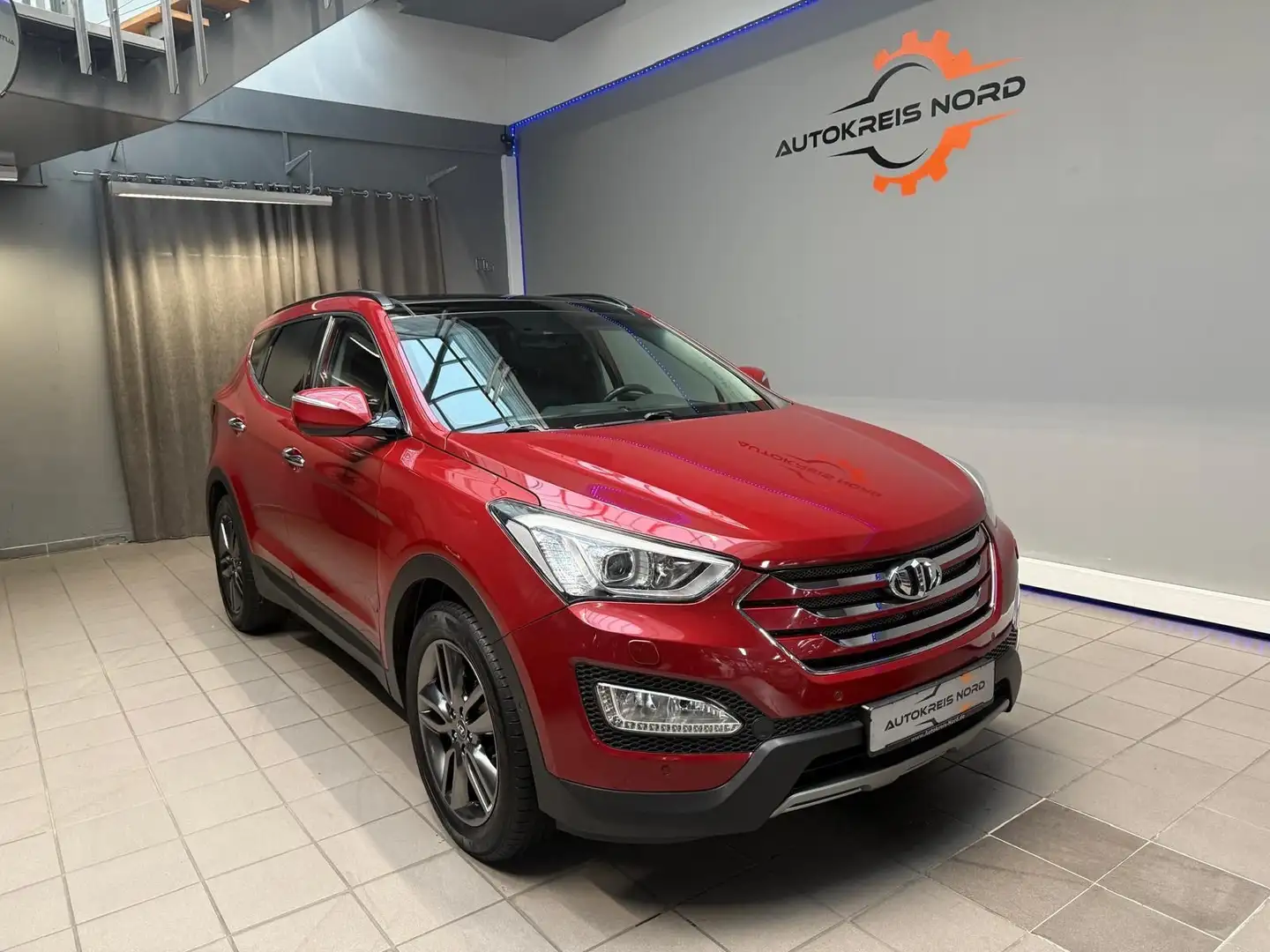 Hyundai SANTA FE Premium 4WD +HU NEU+AHK+PANO+ Rot - 1