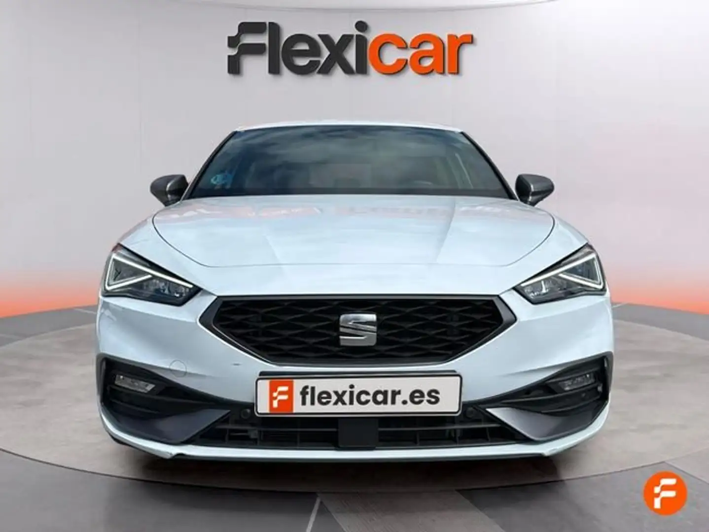 SEAT Leon 1.0 eTSI 81kW DSG-7 S&S FR XL ECO Blanco - 2