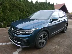 Volkswagen Tiguan Elegance, DSG, unfallfrei, IQ Light, Pano, AHK,