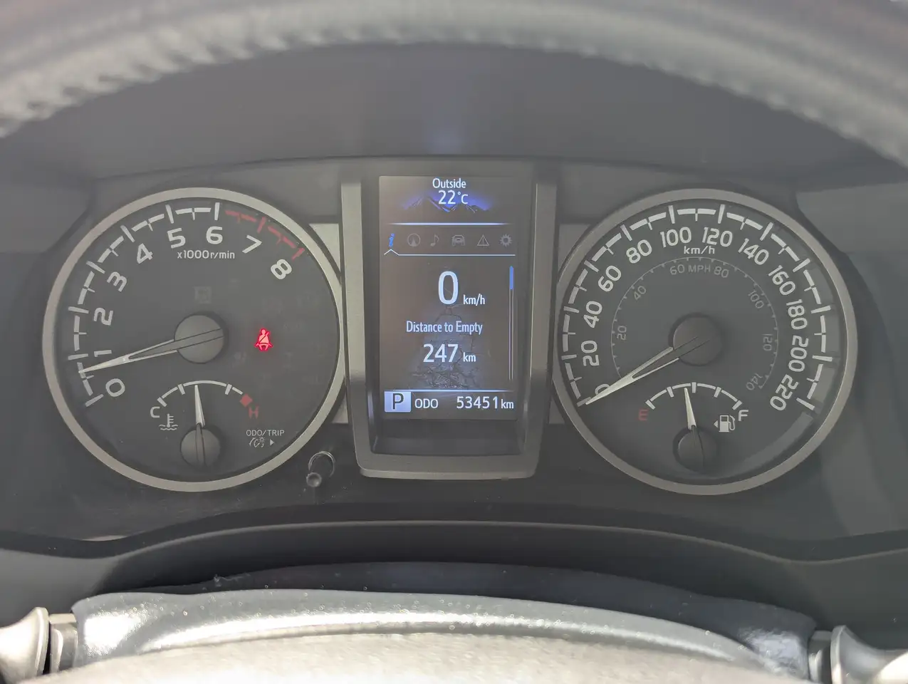 Toyota Tacoma снимка Toyota Tacoma